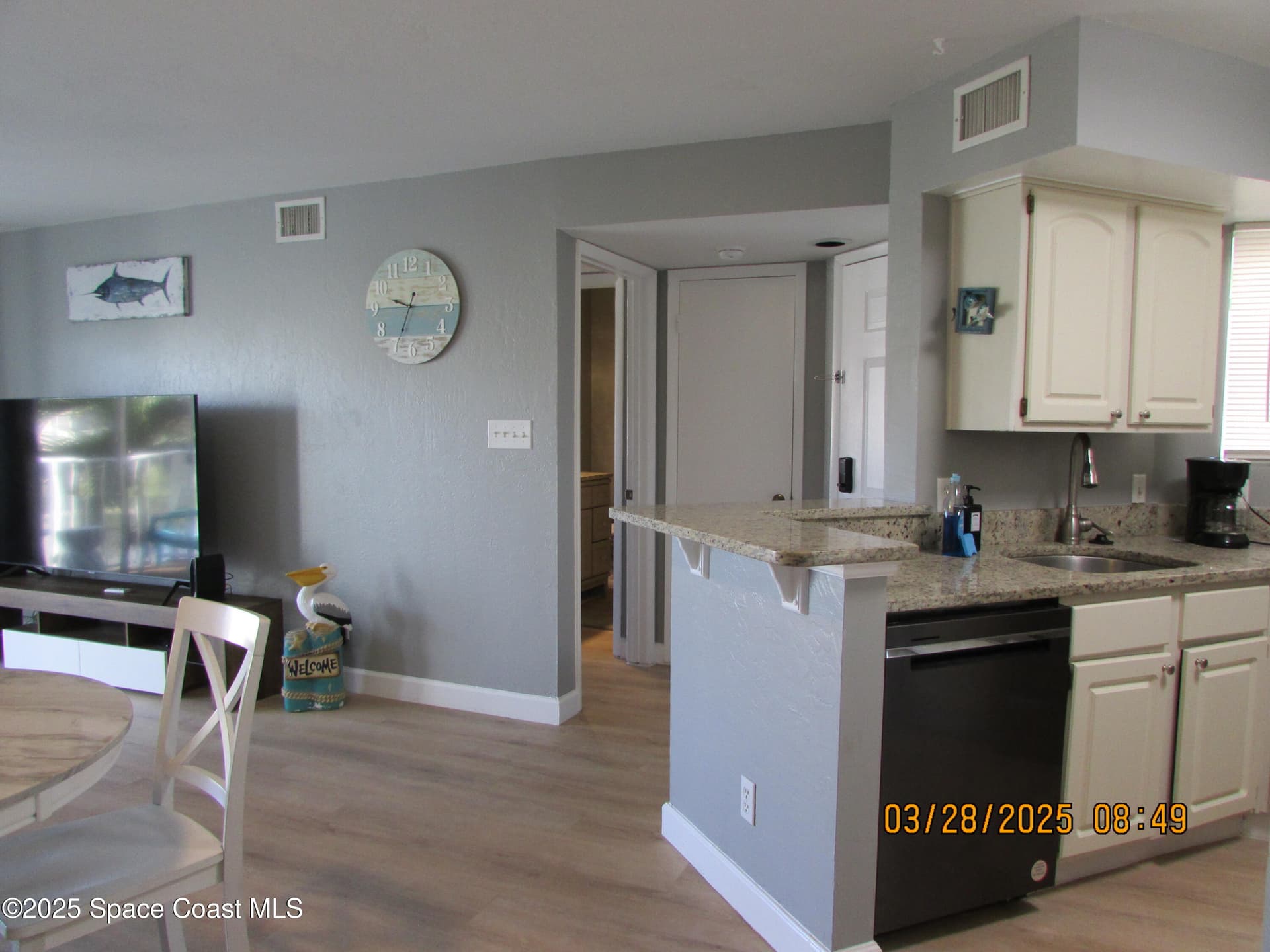 1850 Charlesmont Drive 7118 photo 15