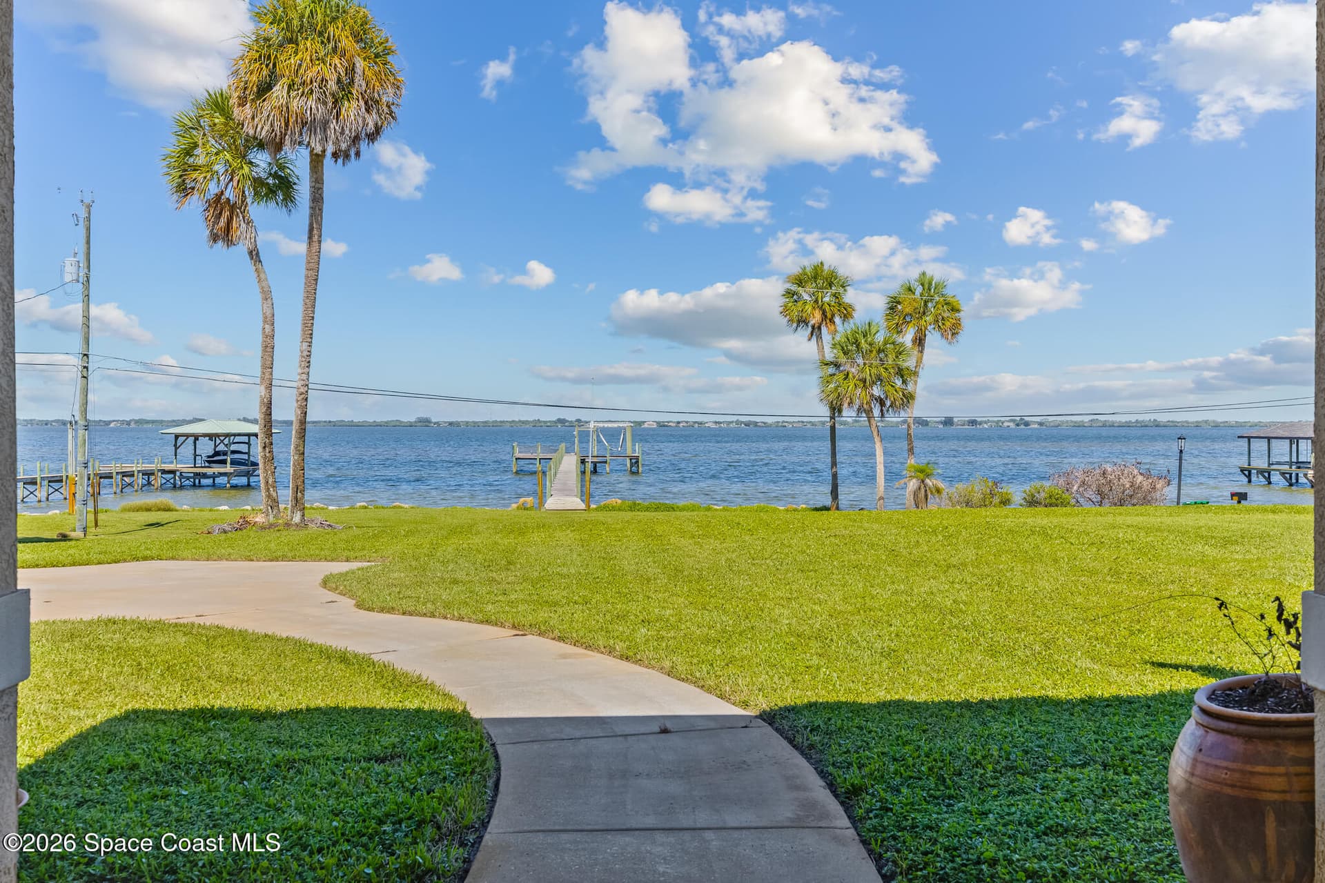 4135 Indian River Drive photo 5