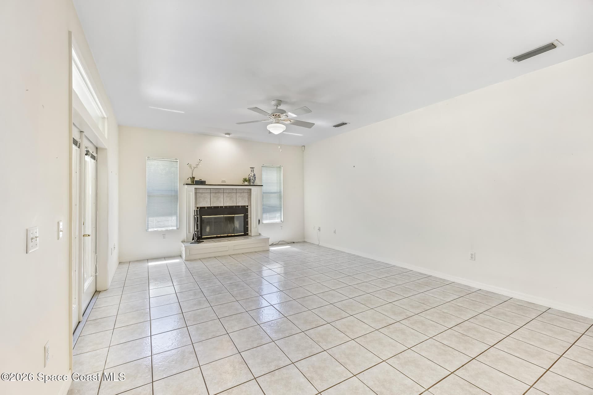4135 Indian River Drive photo 16