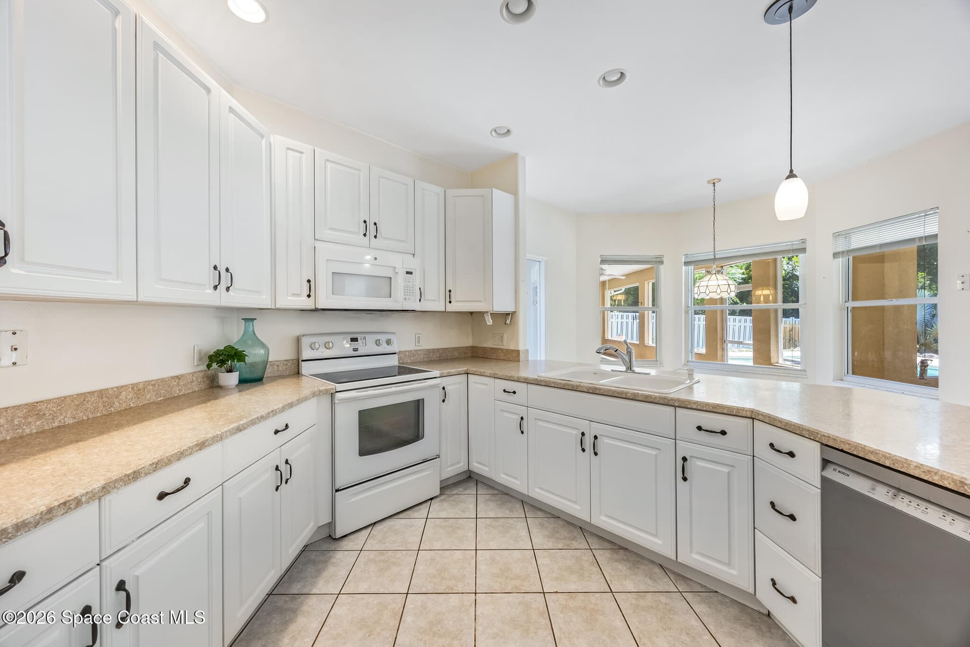 4135 Indian River Drive photo 8