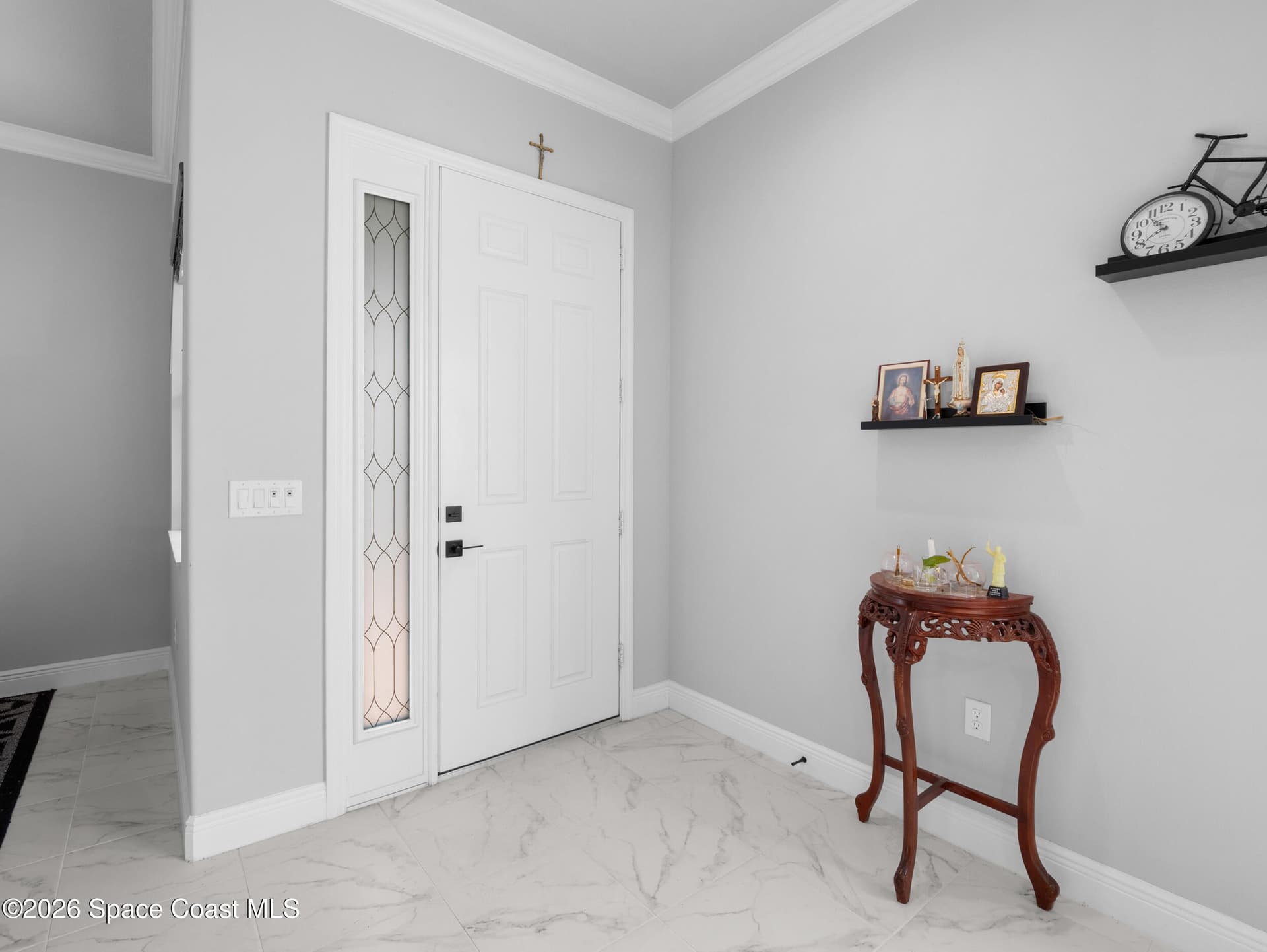 4578 Trovita Circle photo 8