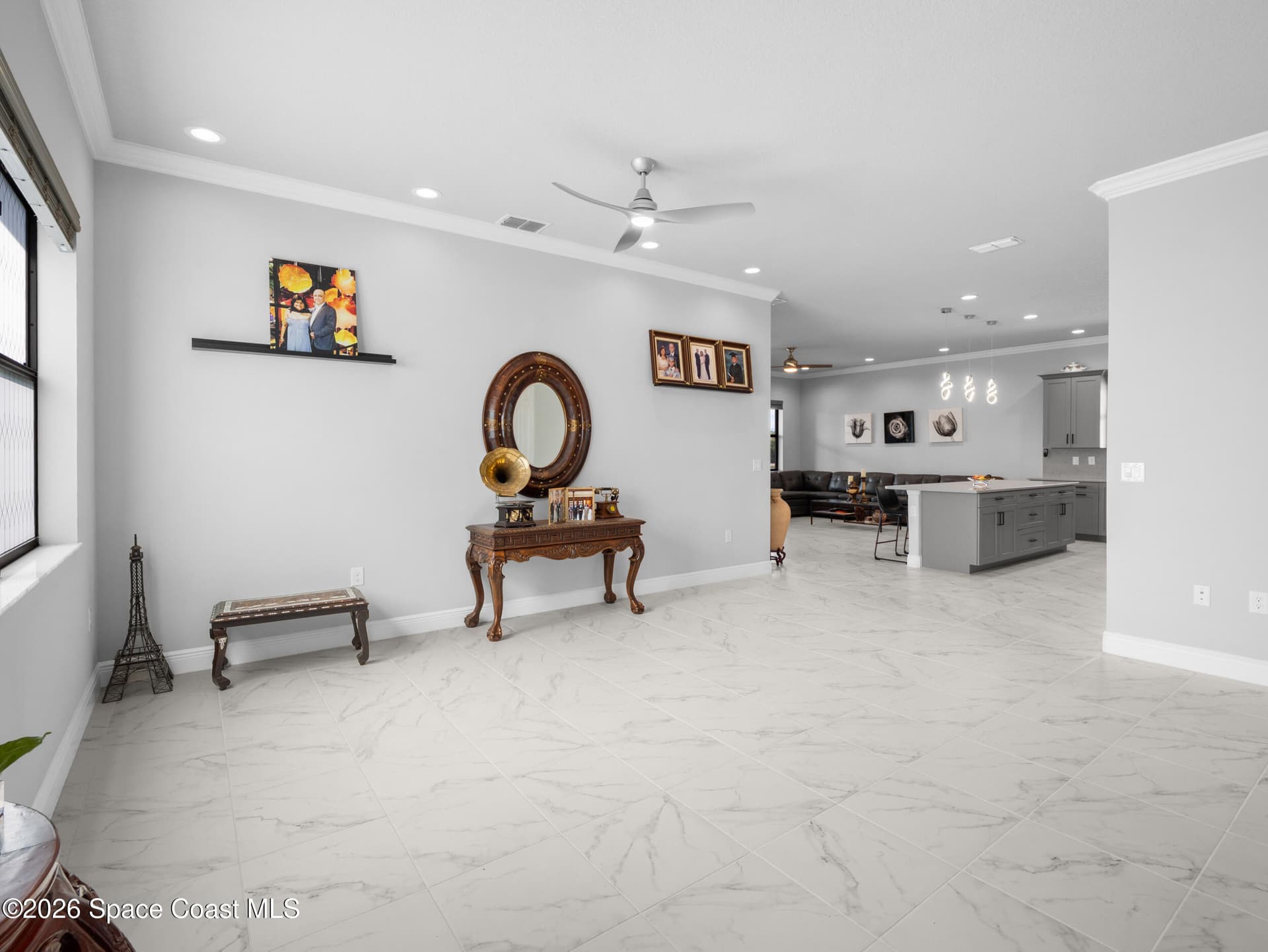 4578 Trovita Circle photo 9