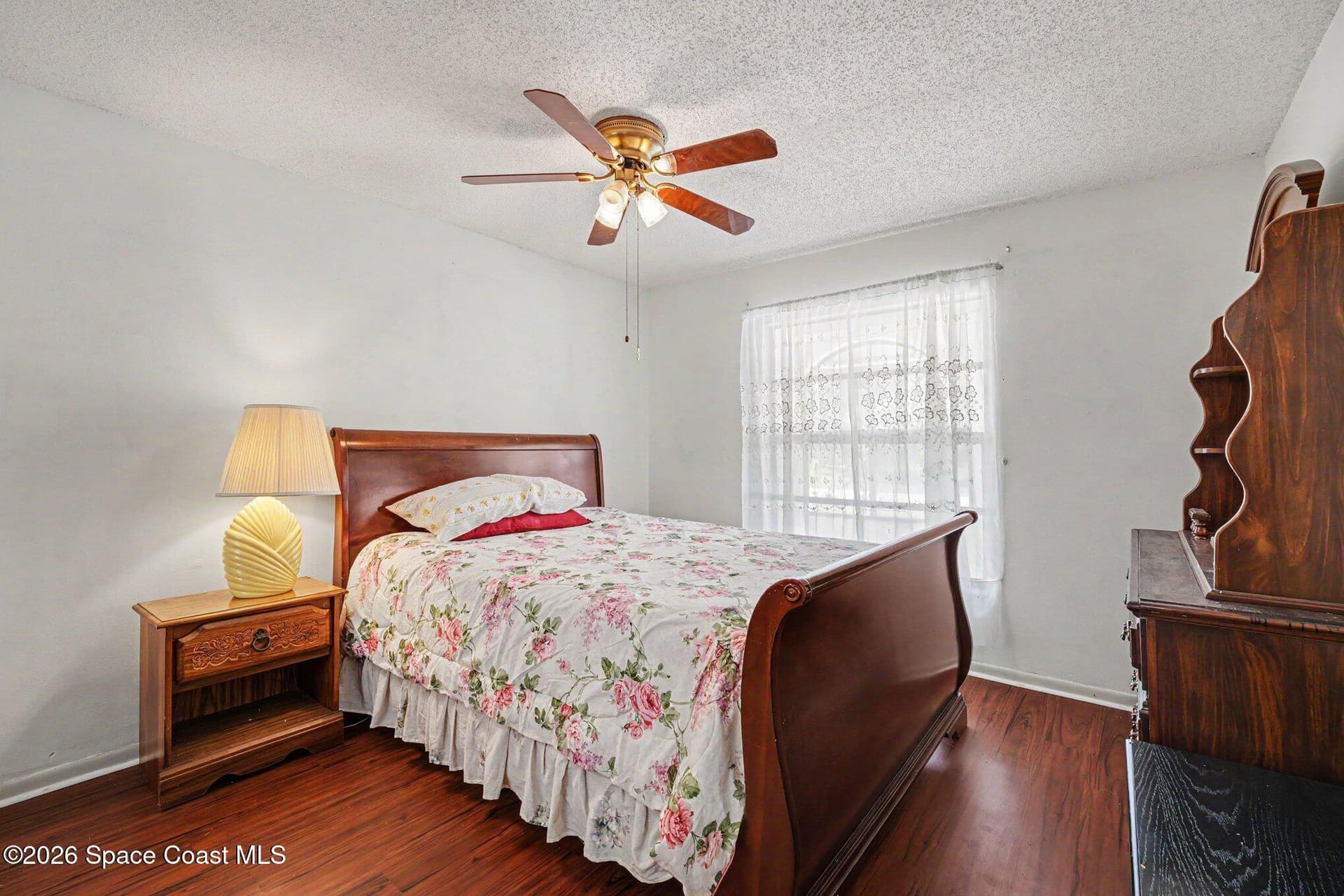 353 Krefeld Road NW photo 18