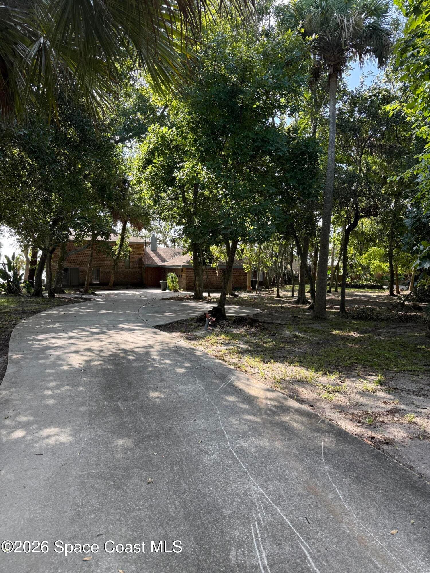 6855 Riveredge Drive photo 2