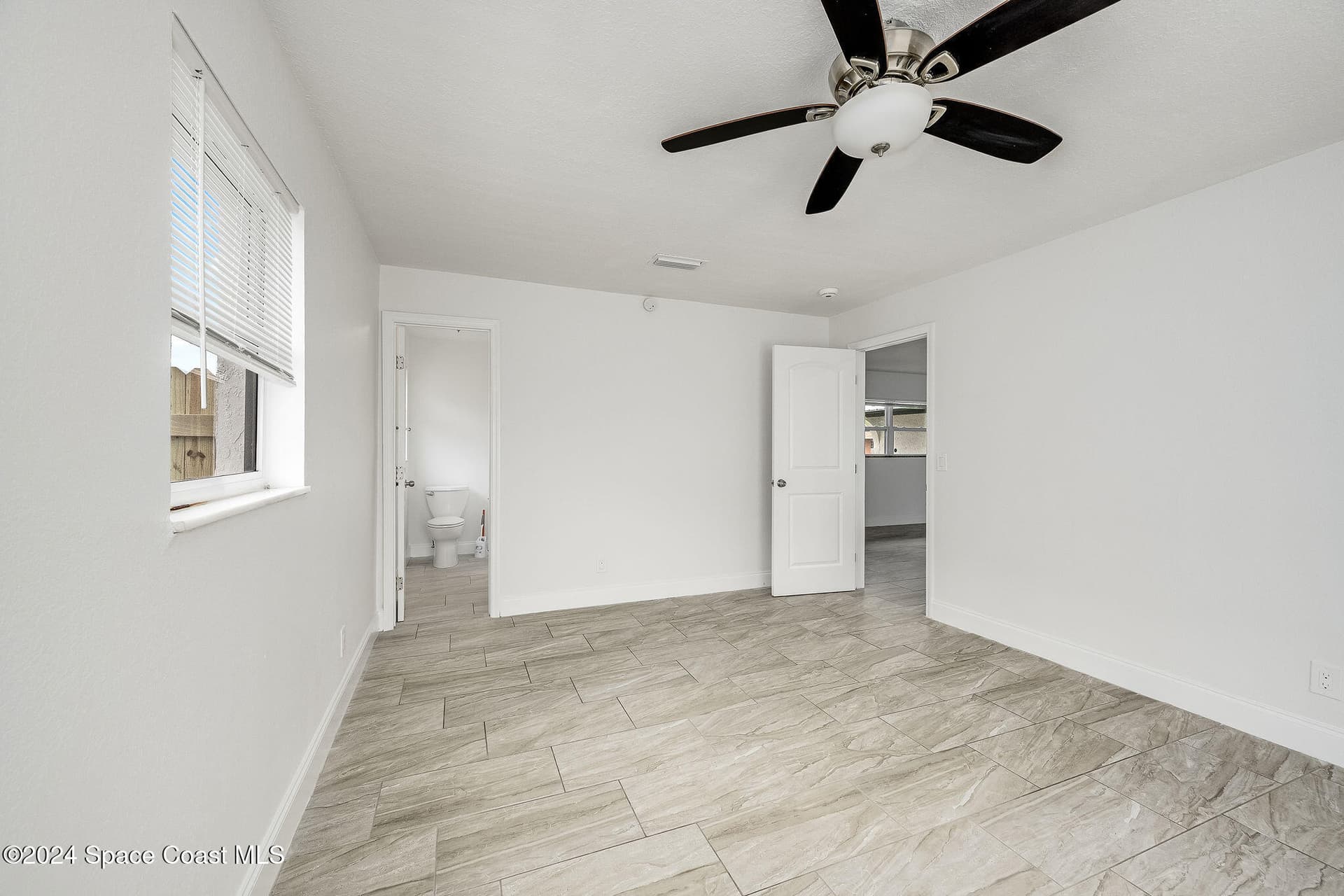 1730 E Riviera Drive photo 12