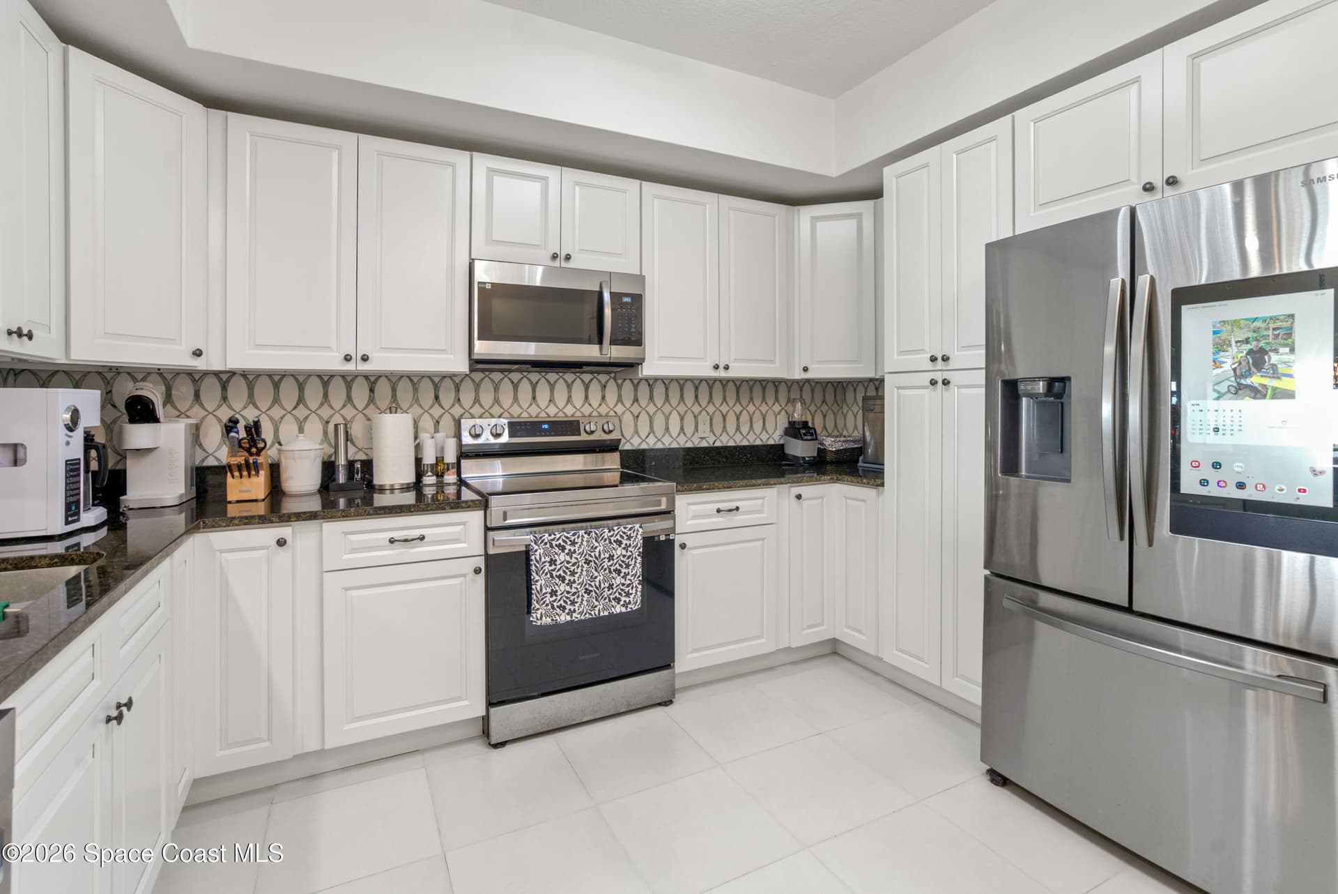 735 W Pilot Lane 506 photo 12