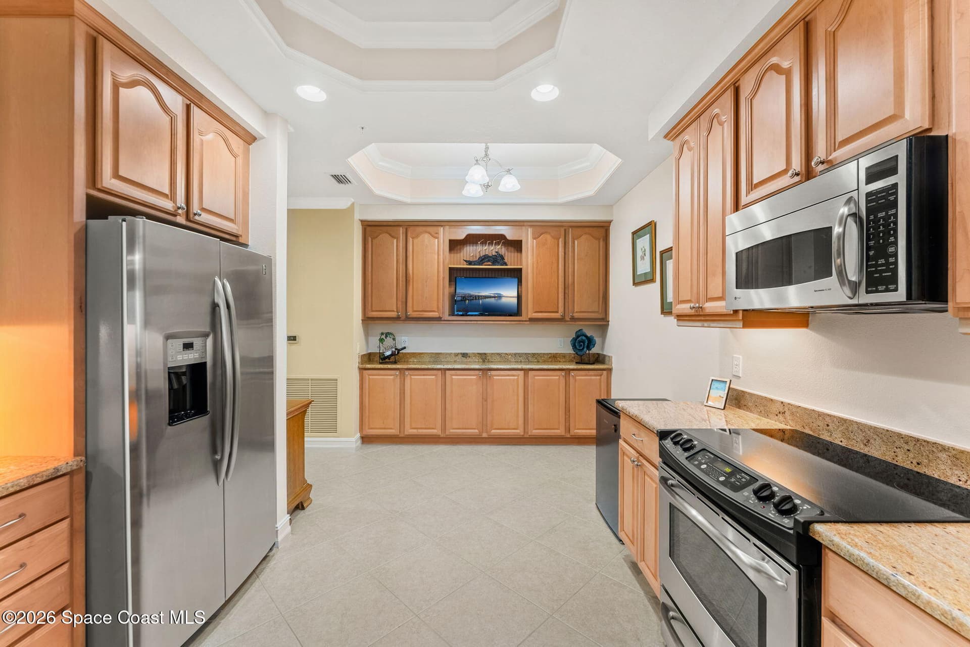 6191 Messina Lane 204 photo 11