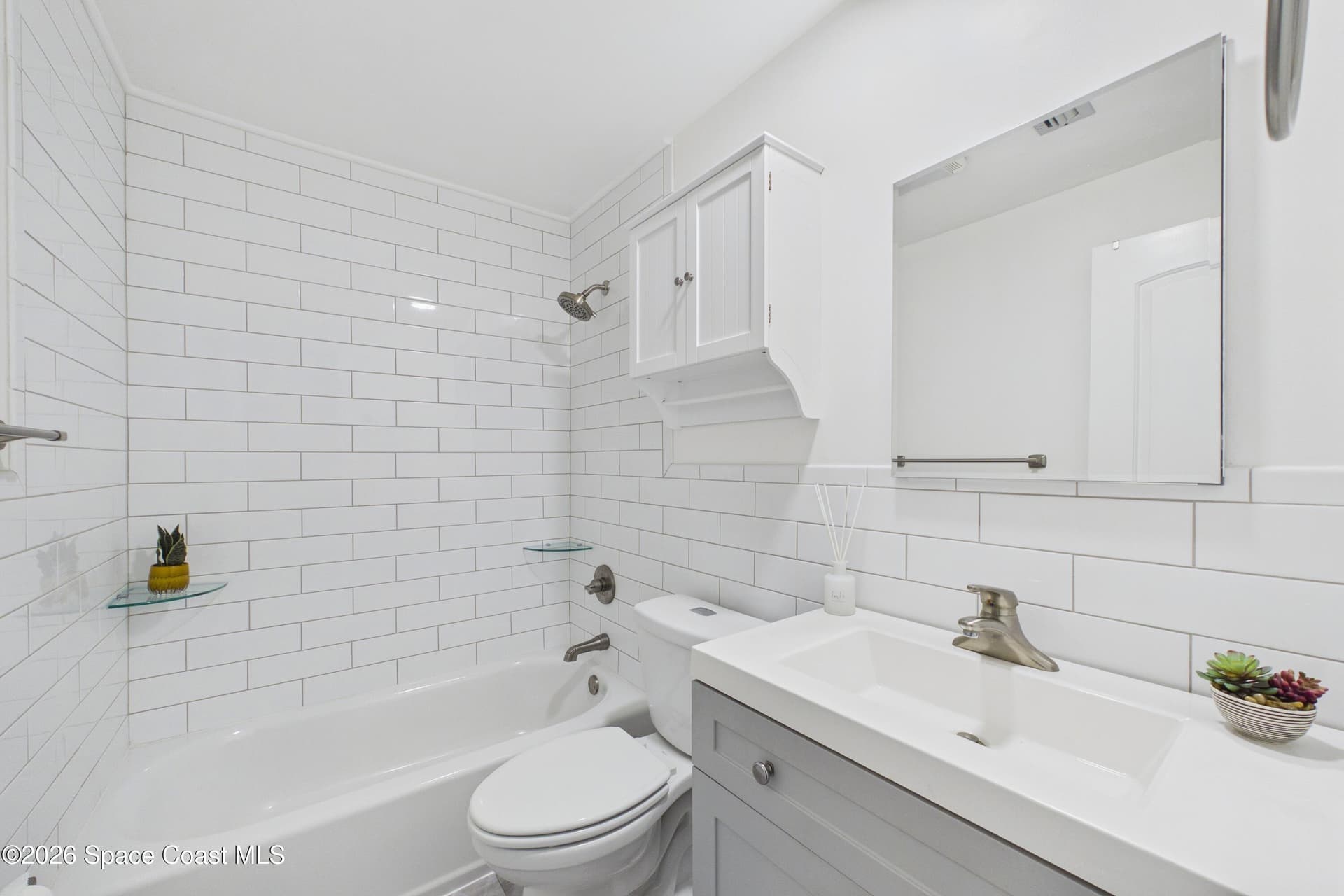 1545 W Coral Court photo 7