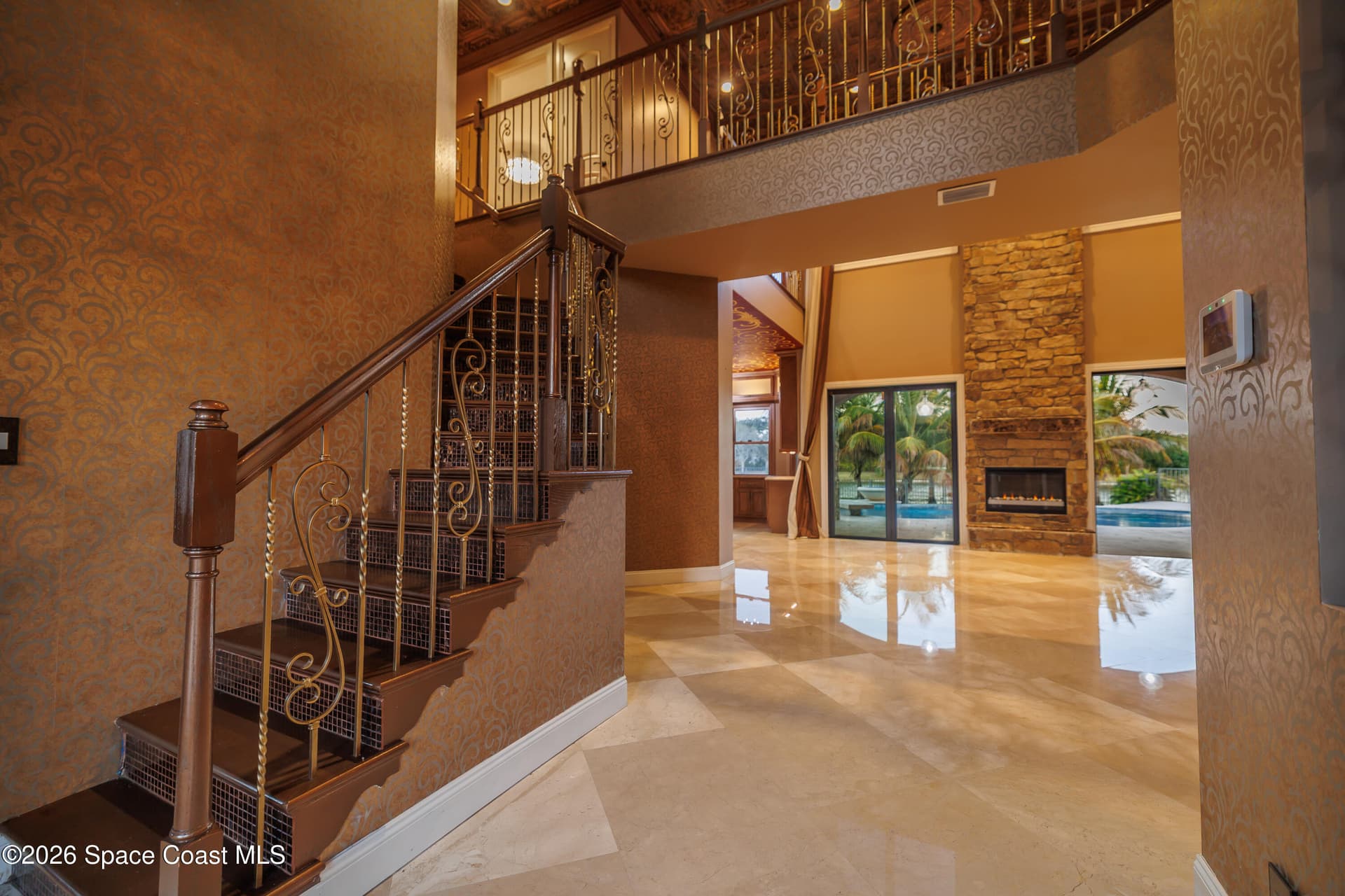 5660 Lago Del Sol Drive photo 14