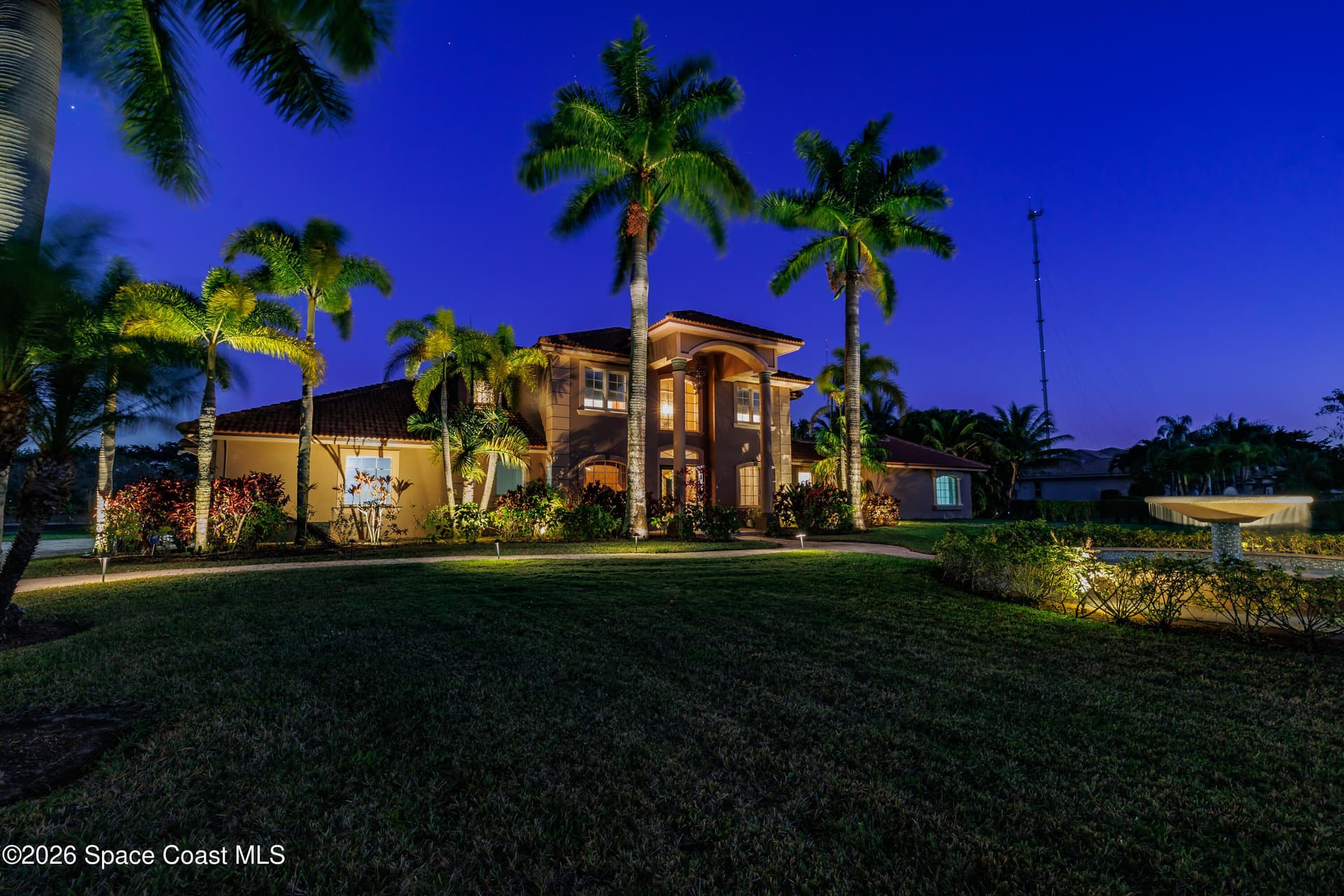 5660 Lago Del Sol Drive photo 12