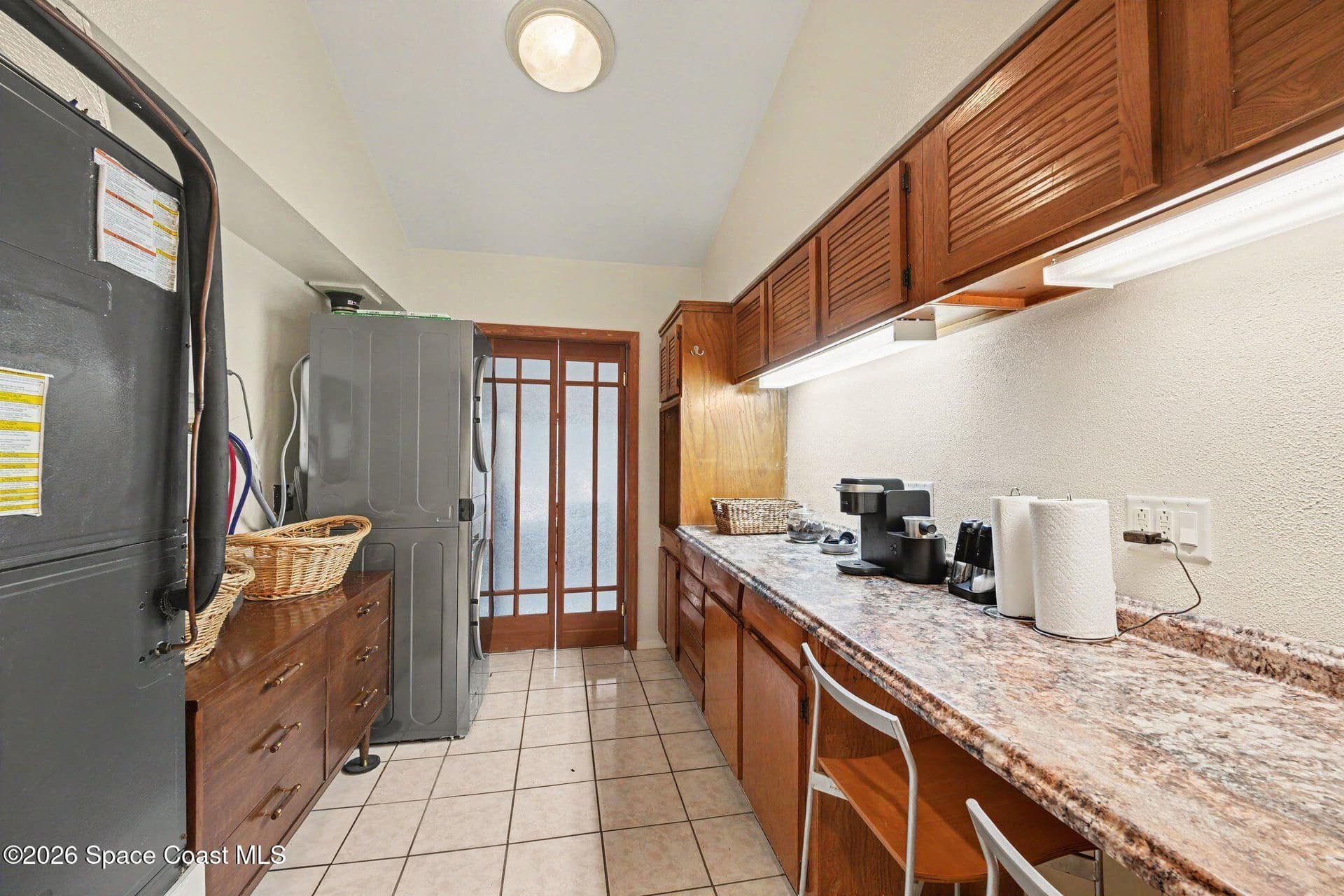 459 Angelo Lane photo 12