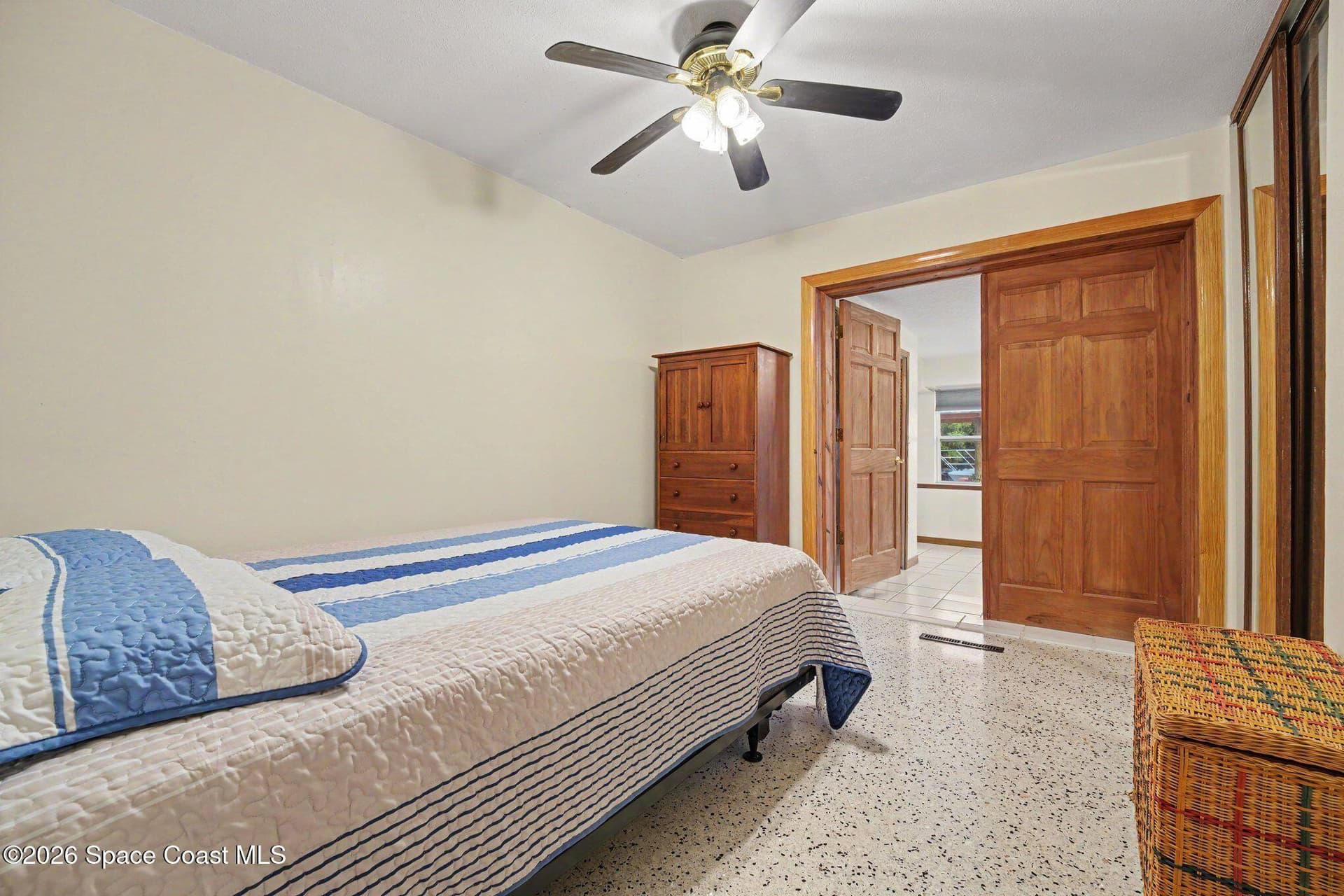 459 Angelo Lane photo 20