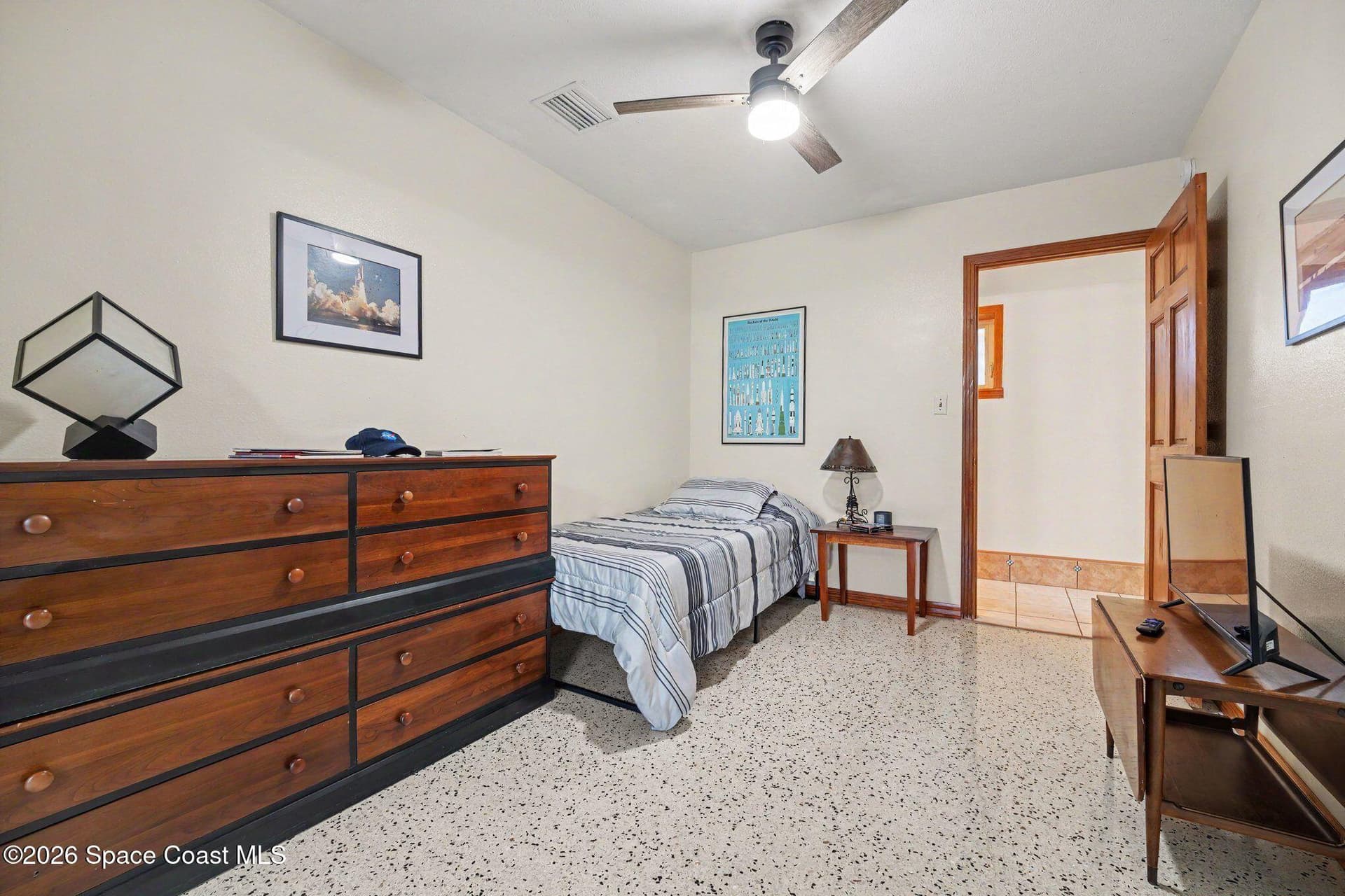 459 Angelo Lane photo 23
