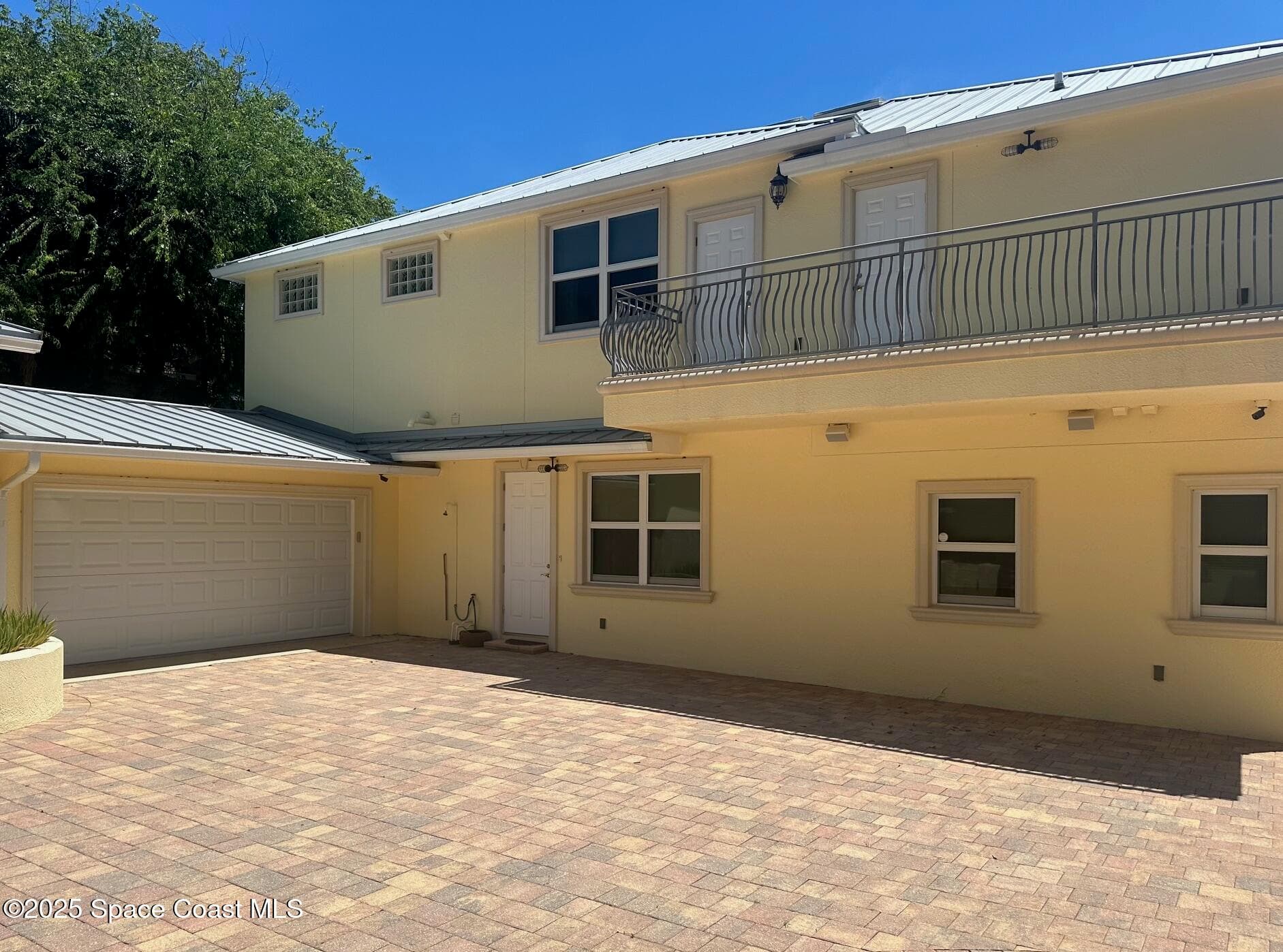 1613 N Indian River Drive photo 13