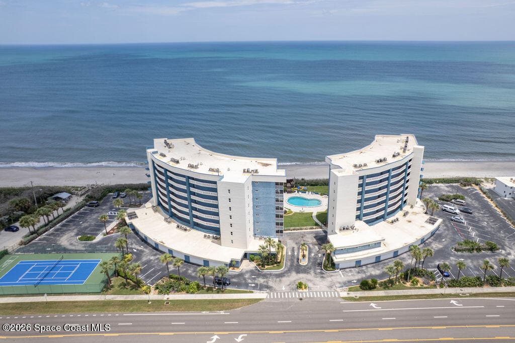 1175 Jimmy Buffett Memorial Highway 604 photo 1
