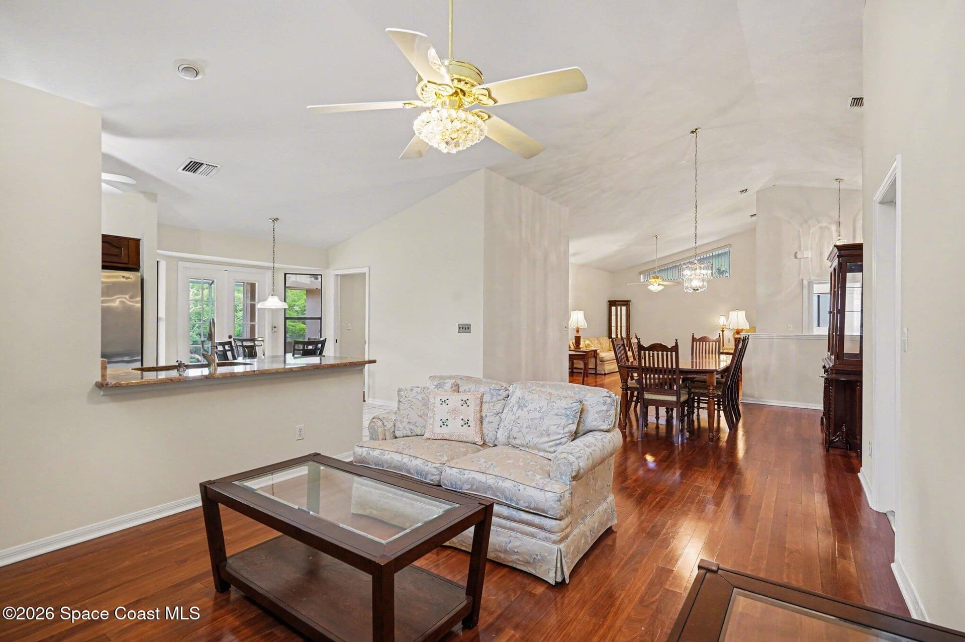 1490 Goldrush Avenue photo 2