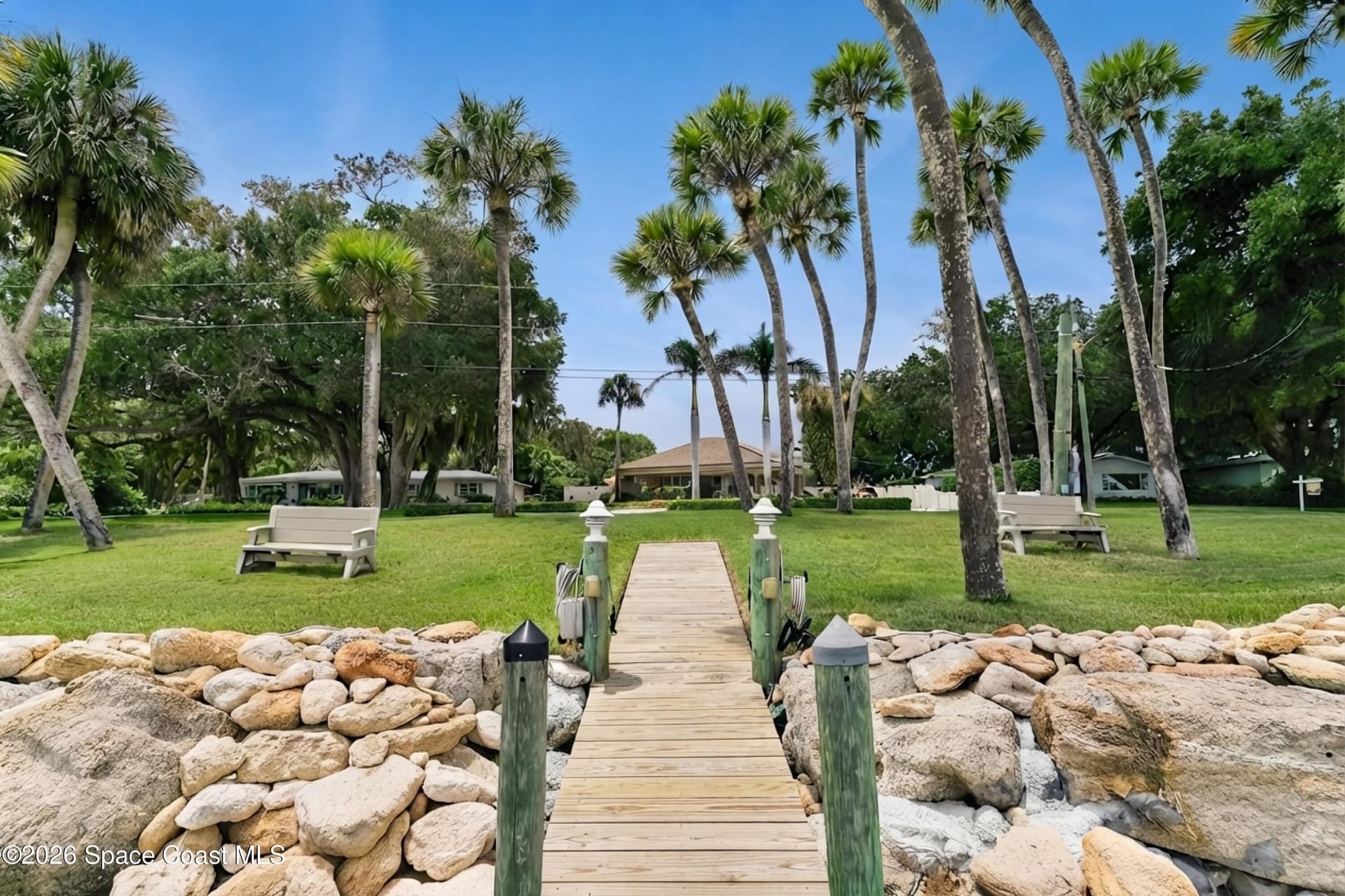949 N Indian River Drive photo 3