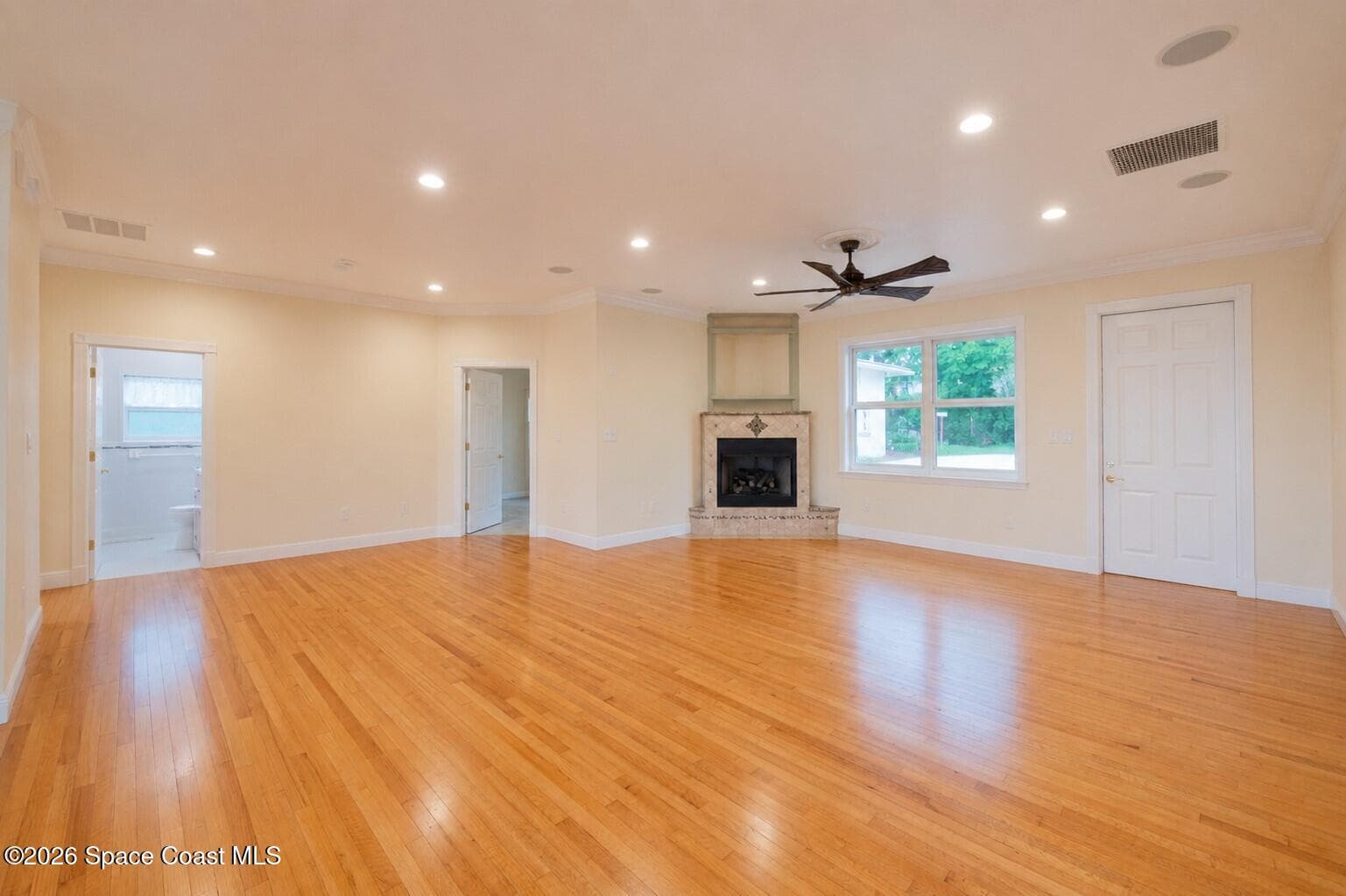 1613 N Indian River Drive photo 22