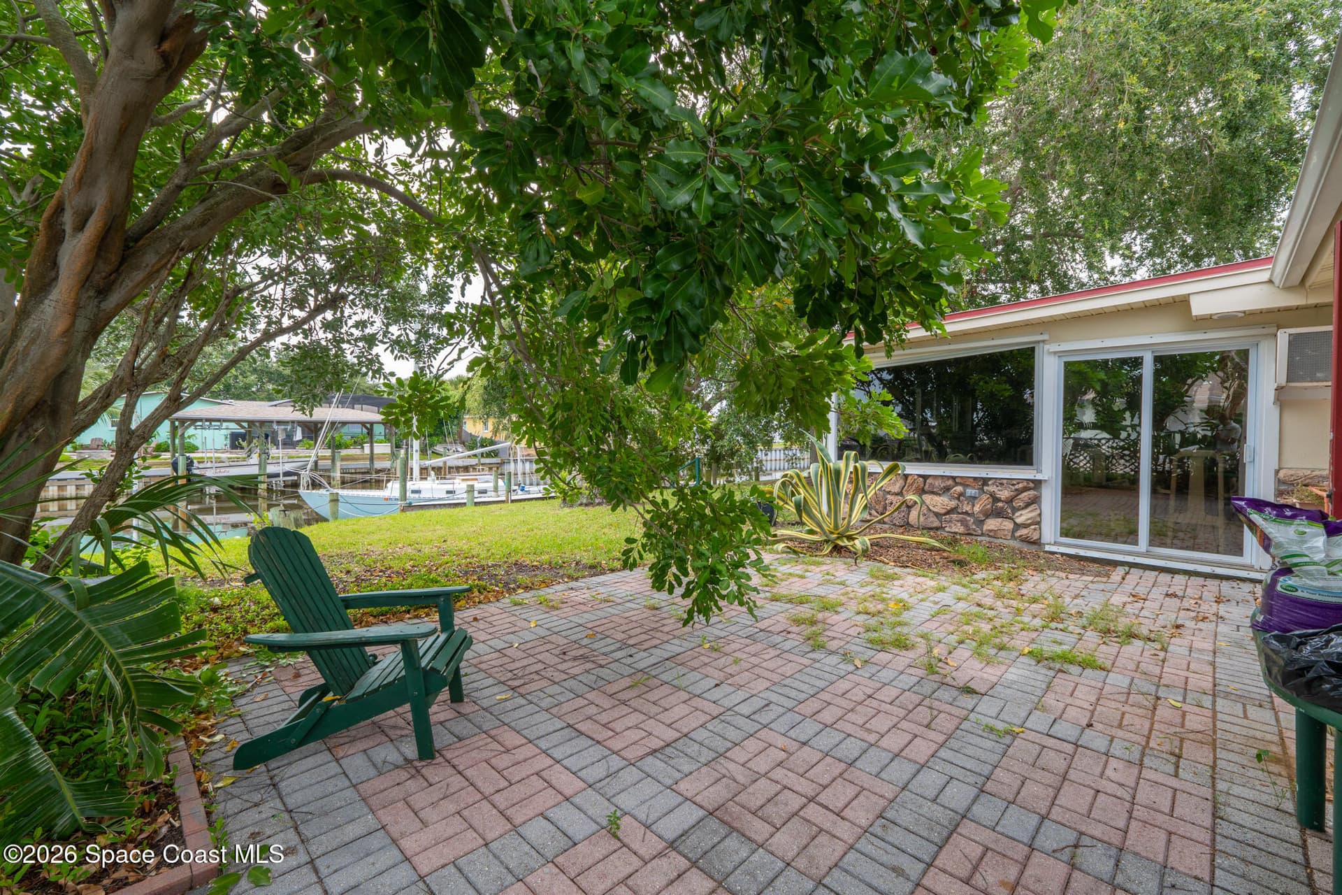 413 Sparrow Drive photo 5