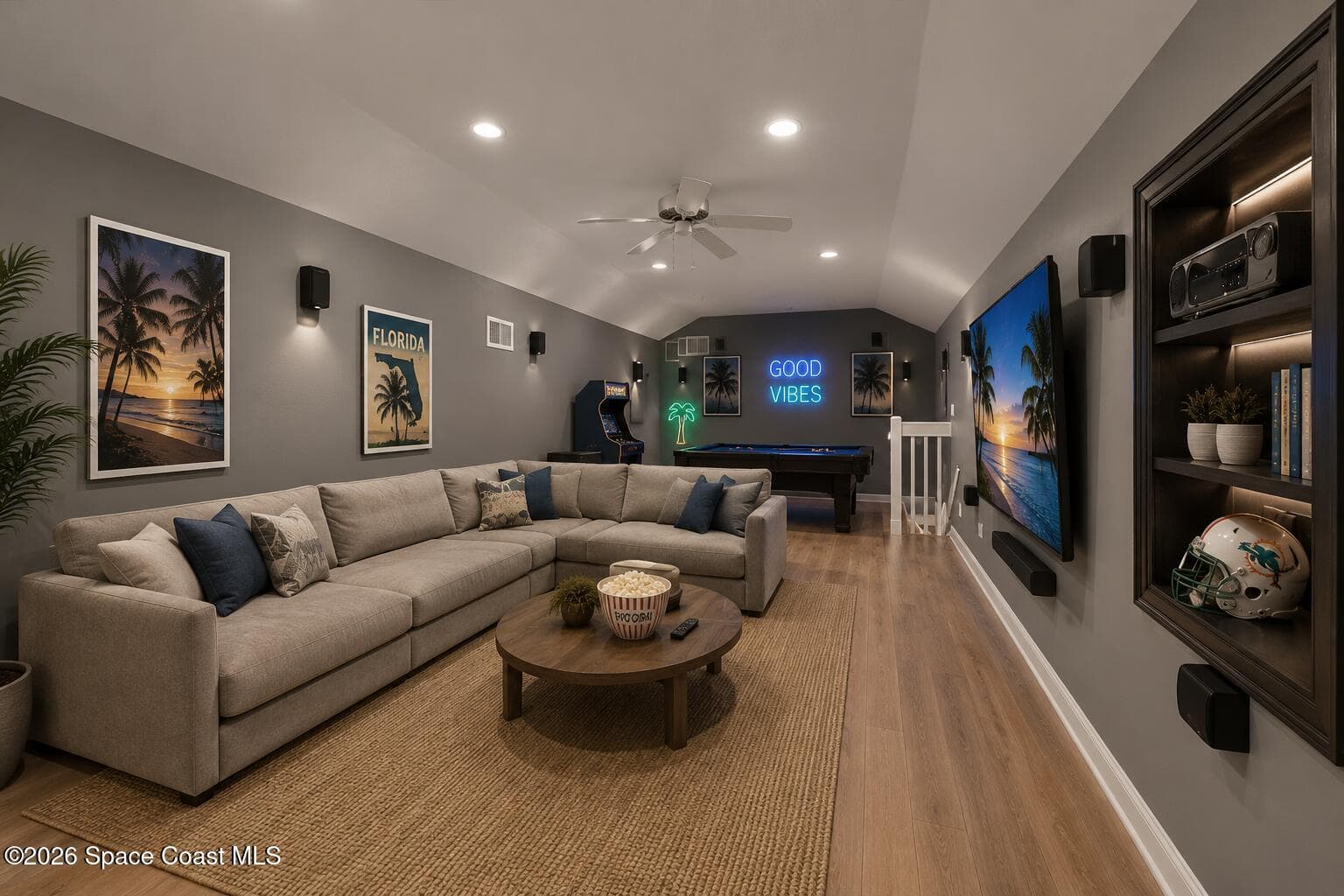 825 Thrasher Drive photo 25