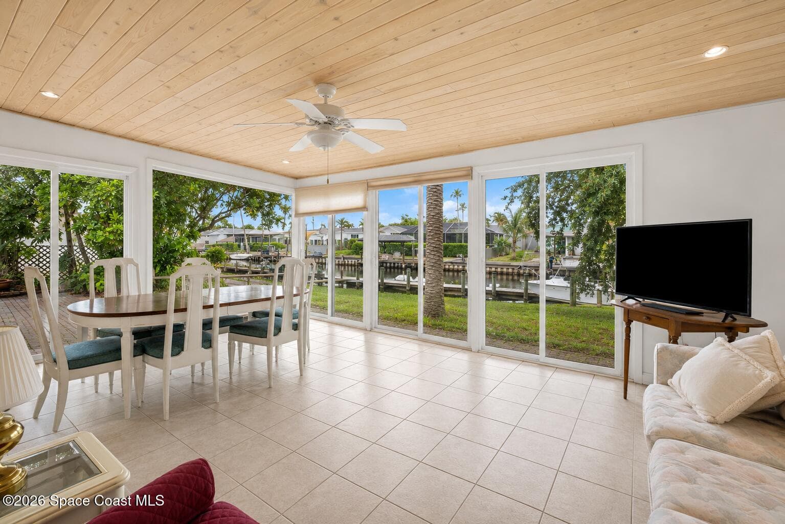 413 Sparrow Drive photo 14