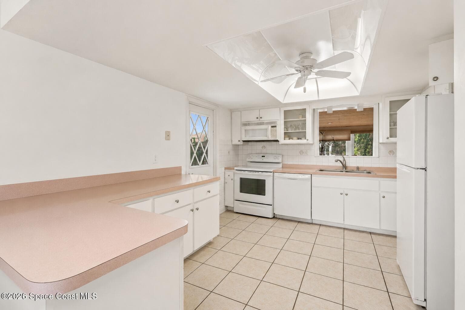 413 Sparrow Drive photo 16
