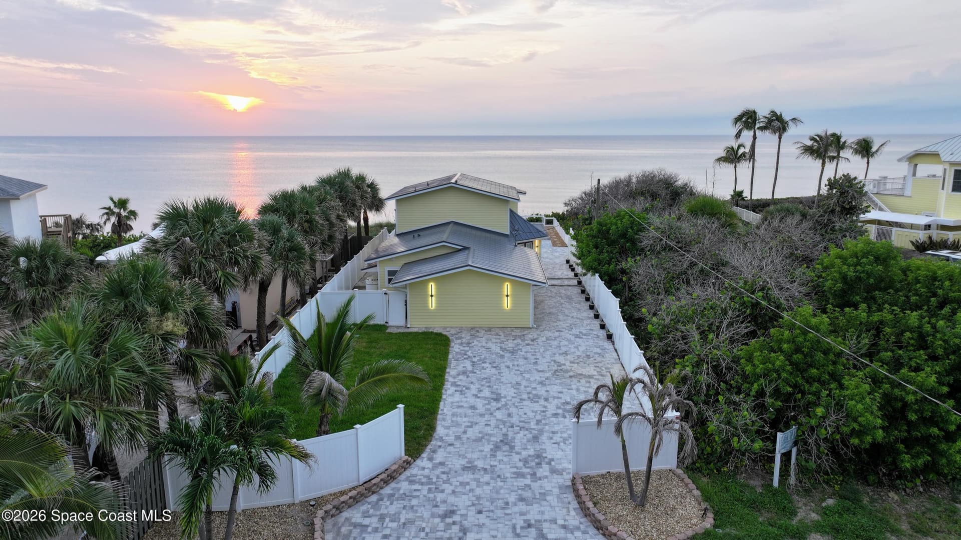 5035 S Highway A1a photo 1