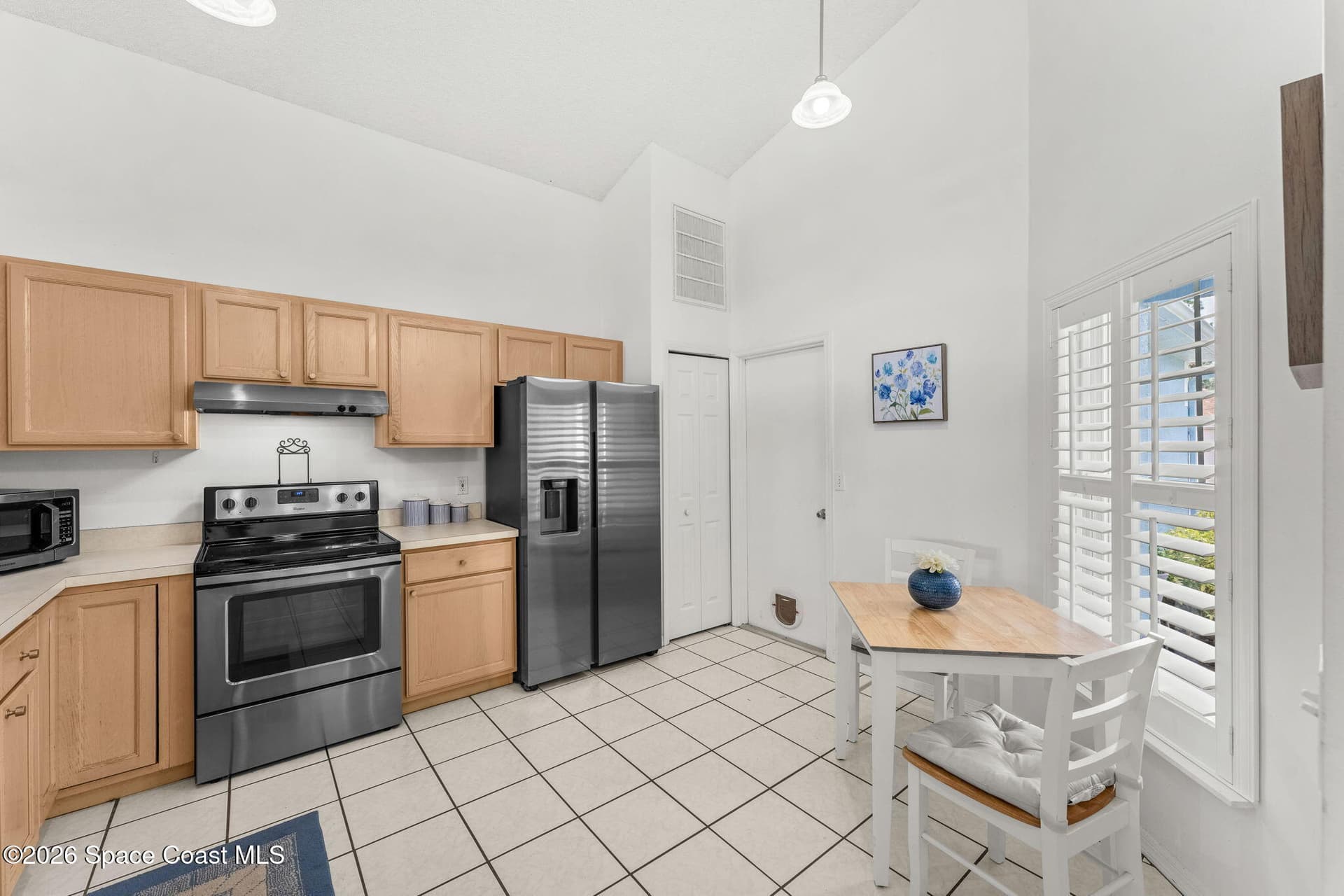 1623 Vista Lake Circle photo 12