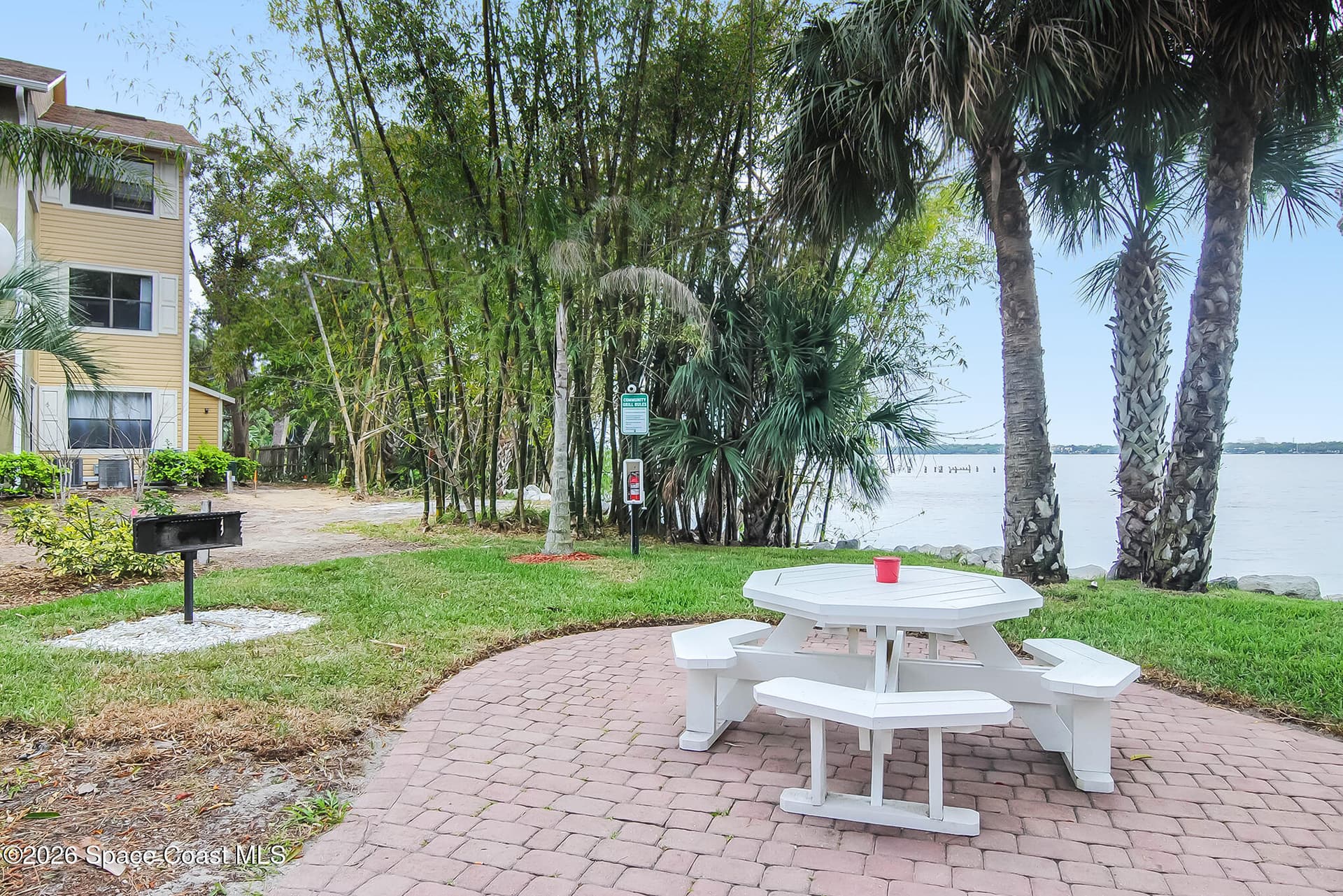 225 S Tropical Trail 207 photo 7