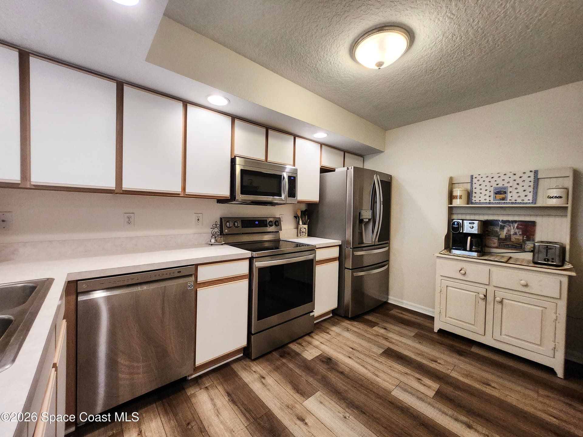 640 S Brevard Avenue 1211 photo 24