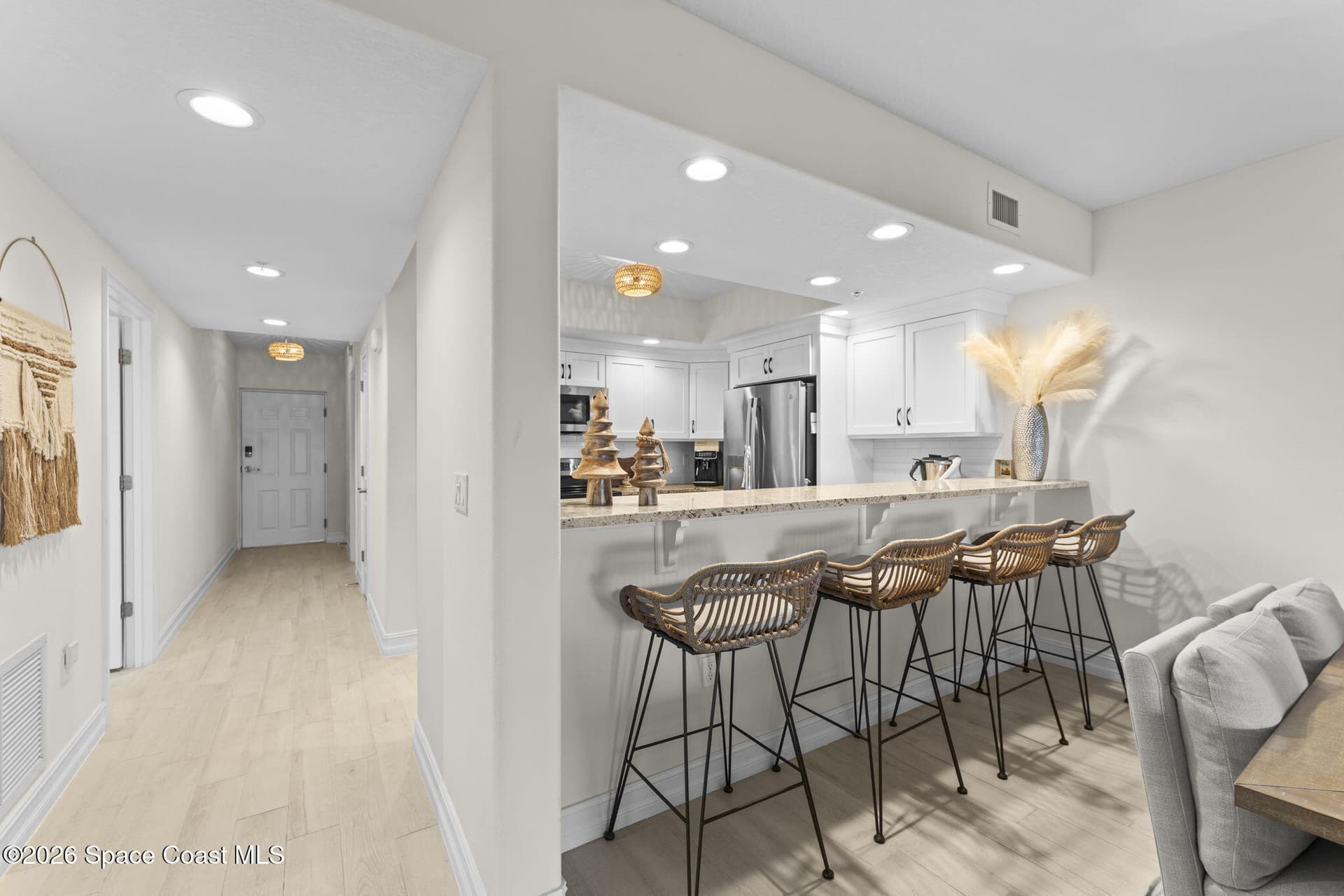 1805 Riverside Drive 503 photo 12