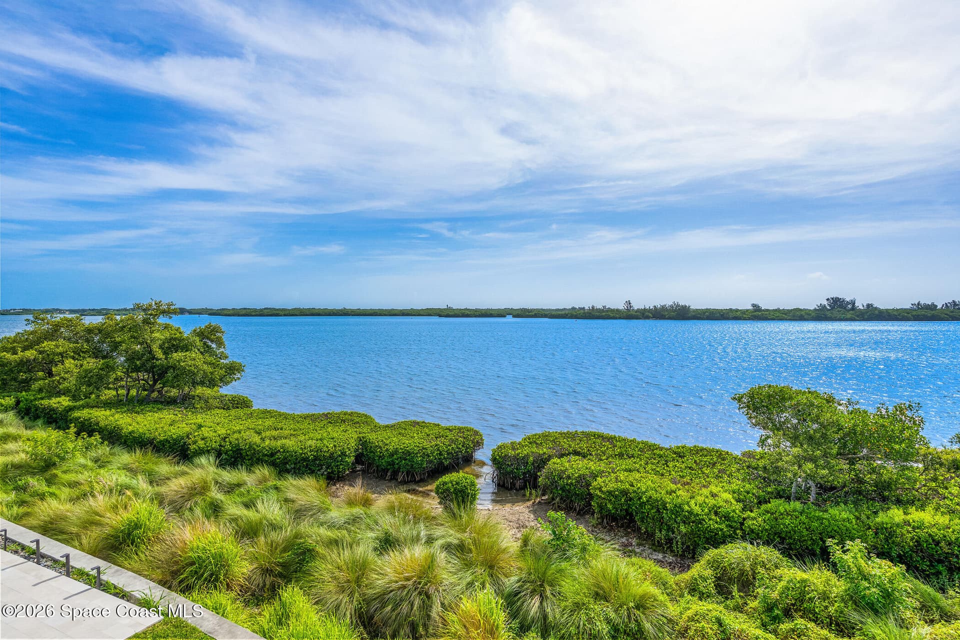 4832 S Harbor Drive photo 9