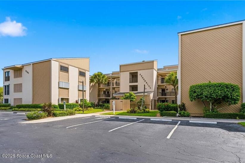 6165 S Mirror Lake Drive 106 photo 1
