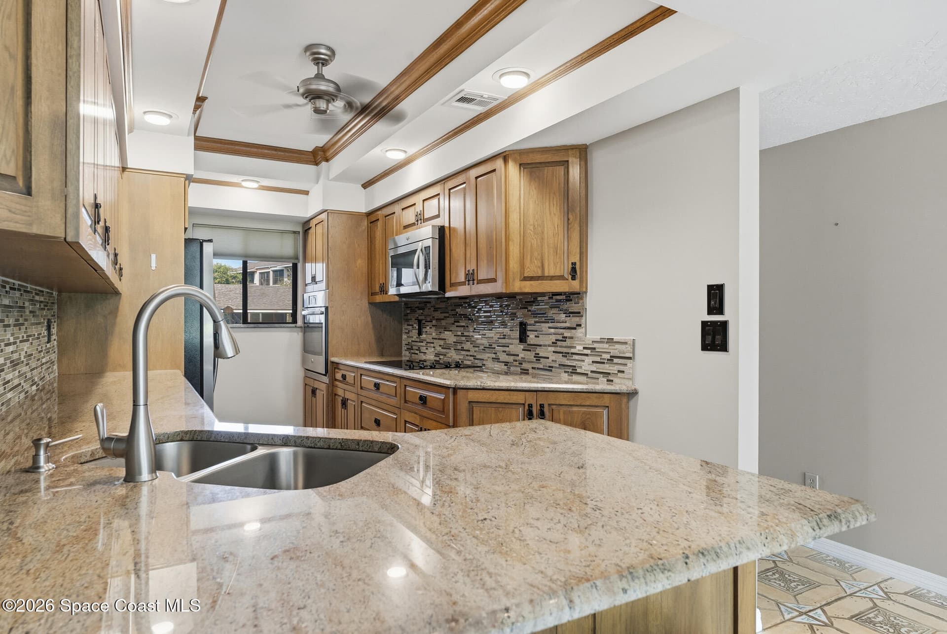 6165 S Mirror Lake Drive 106 photo 11