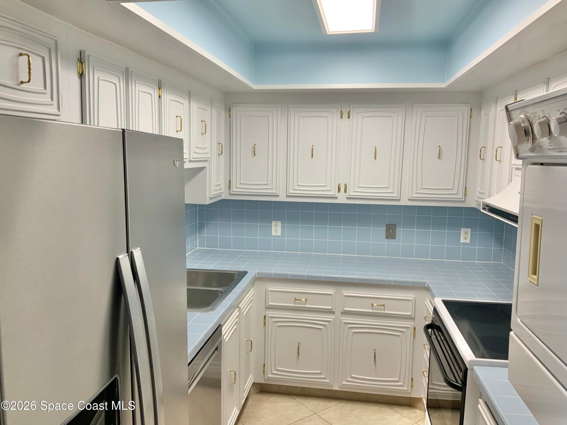 877 N Highway A1a 802 photo 5