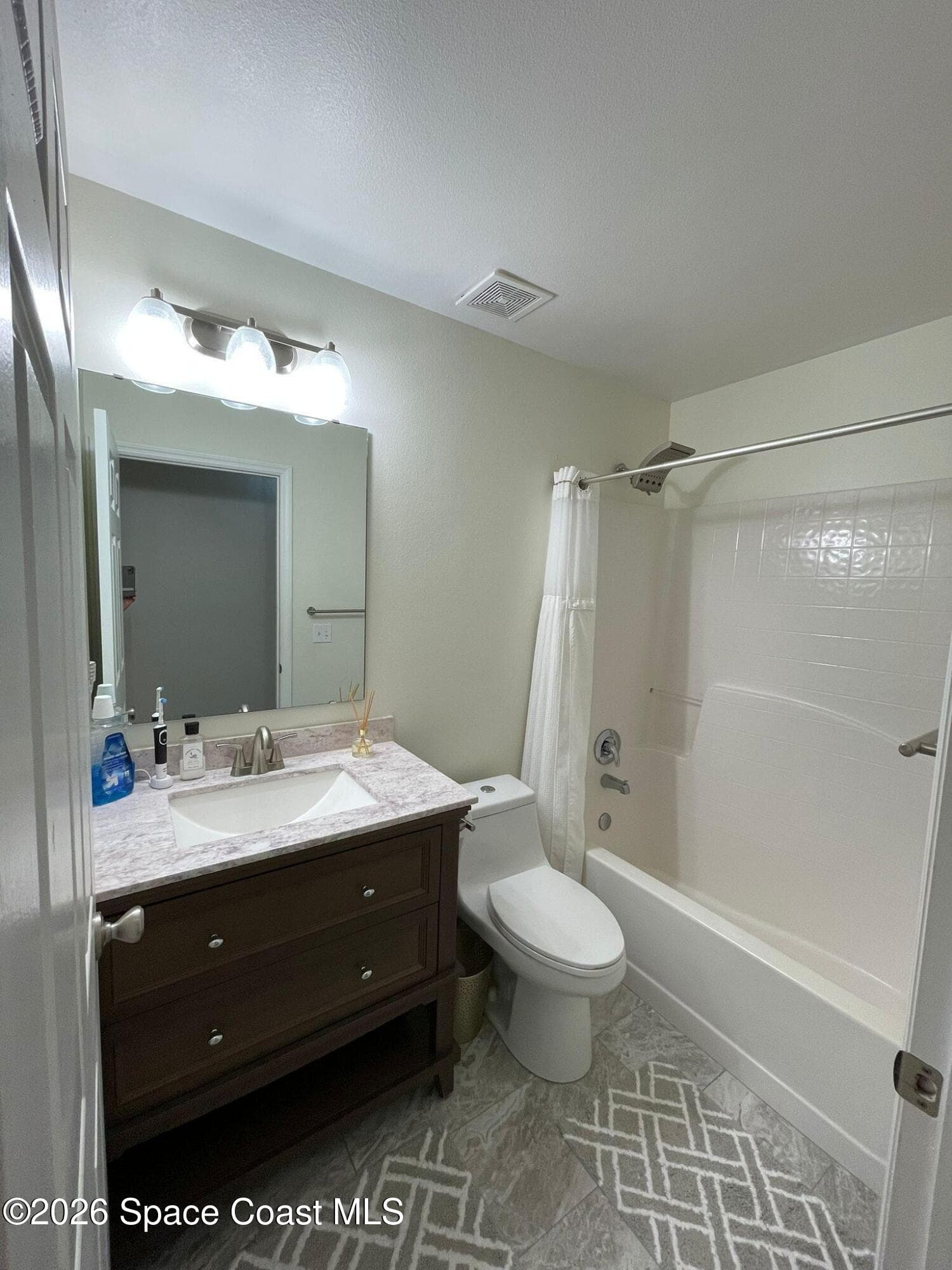 1741 Brookshire Circle photo 15