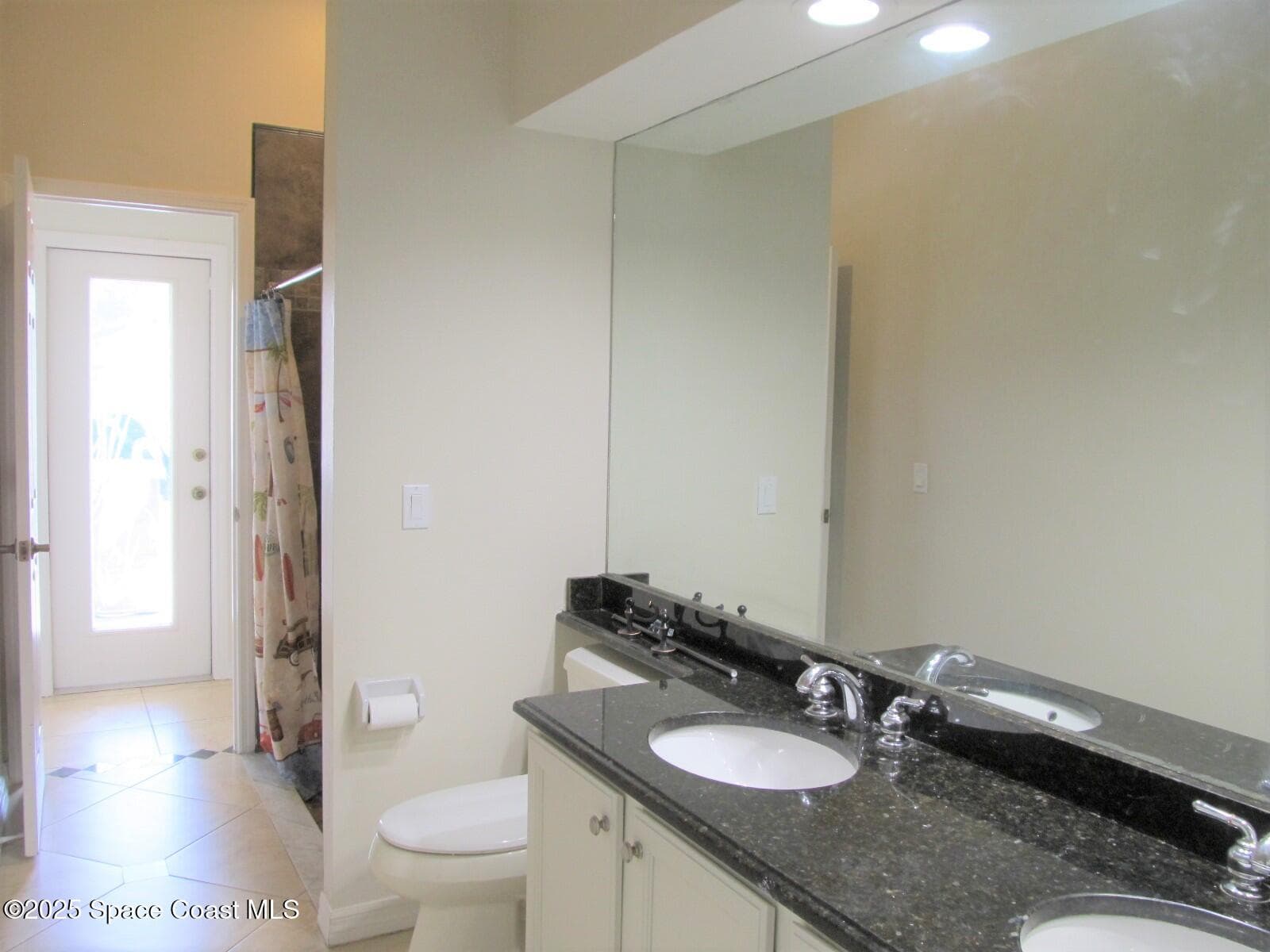 986 Fostoria Drive photo 23