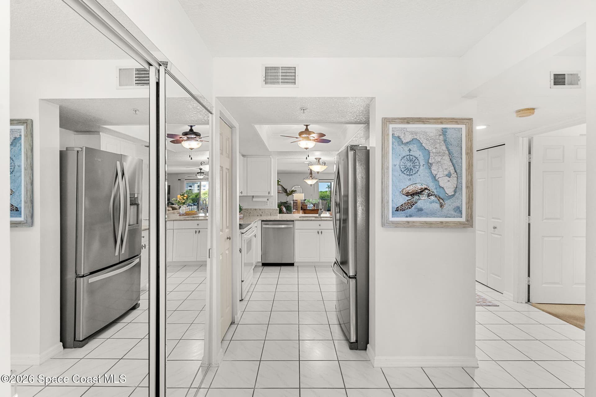 604 Shorewood Drive B302 photo 9