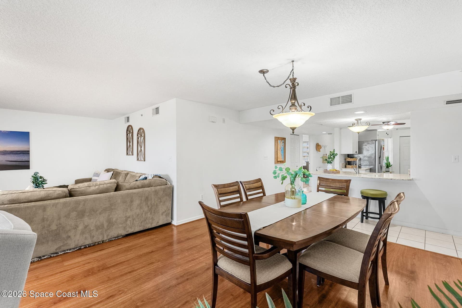 604 Shorewood Drive B302 photo 17