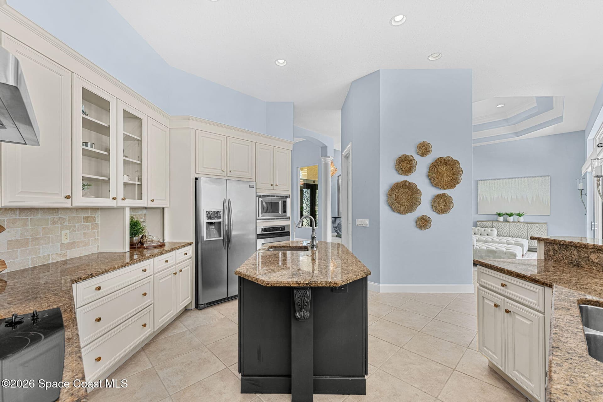 242 Flanders Drive photo 16