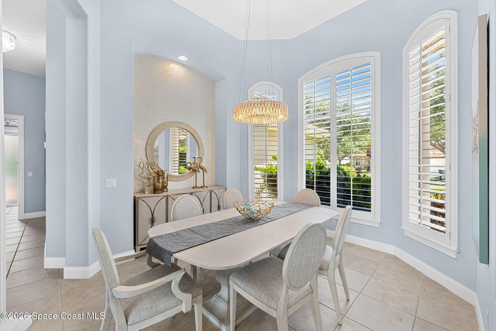 242 Flanders Drive photo 12