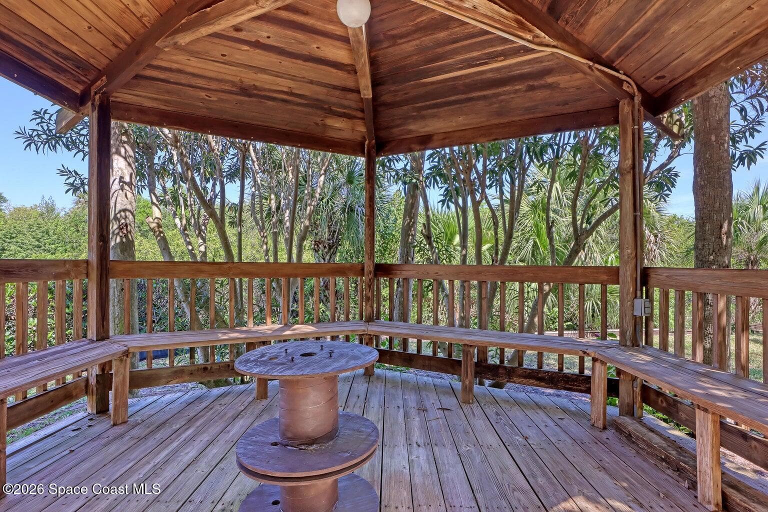300 Columbia Drive 1103 photo 23