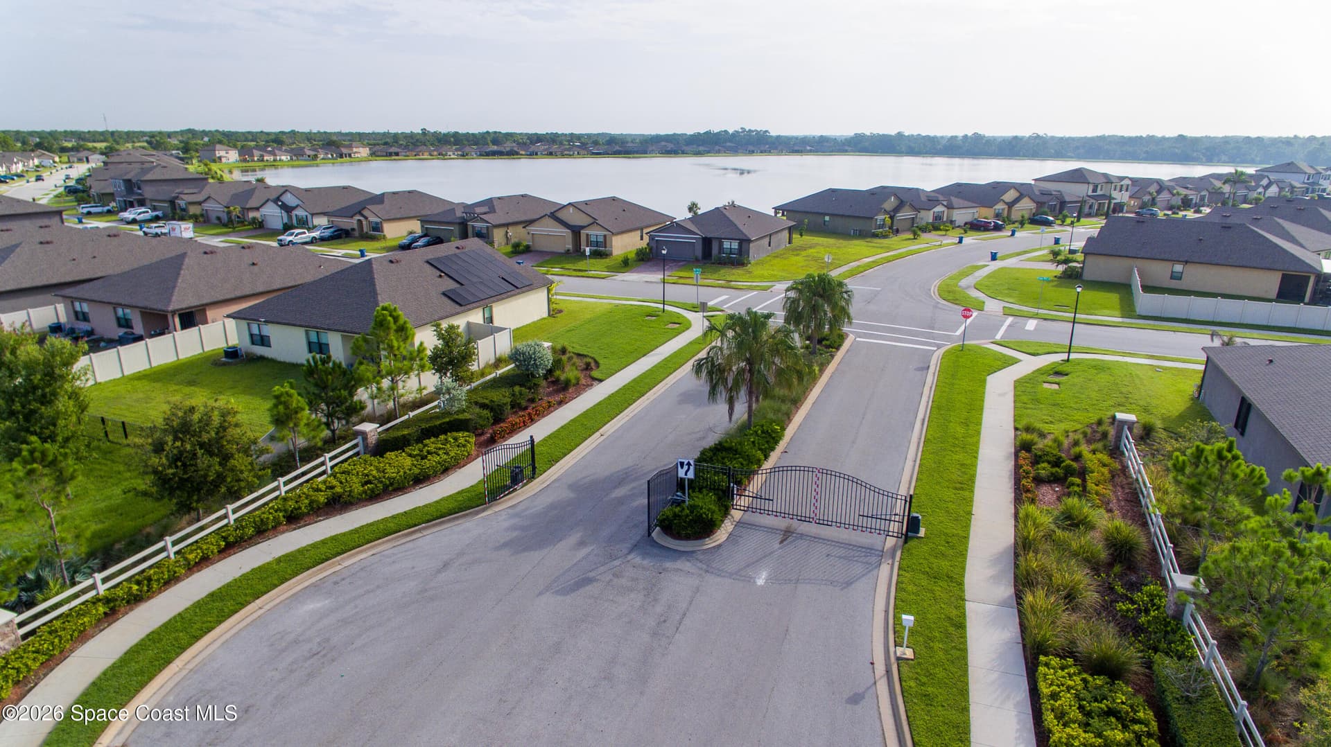 2013 Capital Drive SE photo 6