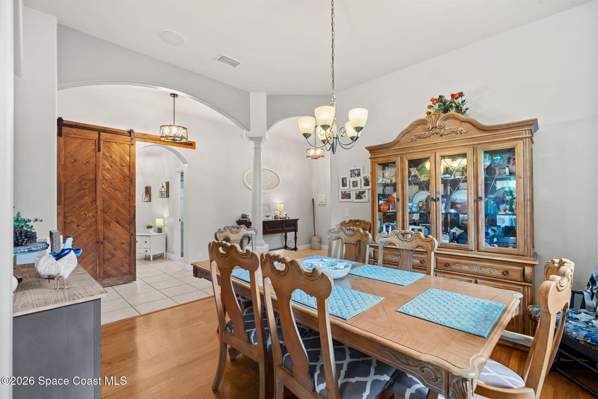 1426 Clubhouse Drive photo 17