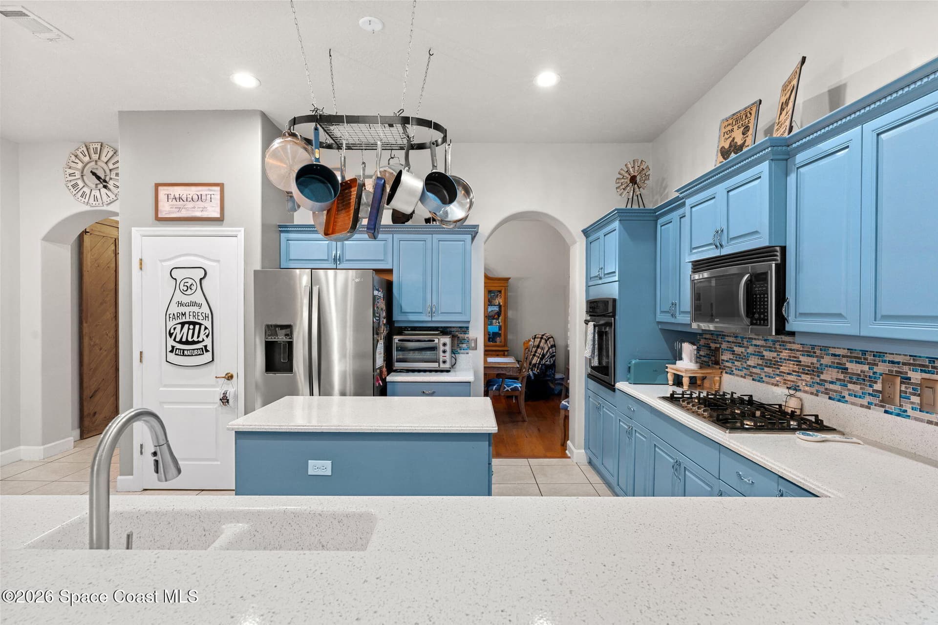 1426 Clubhouse Drive photo 14