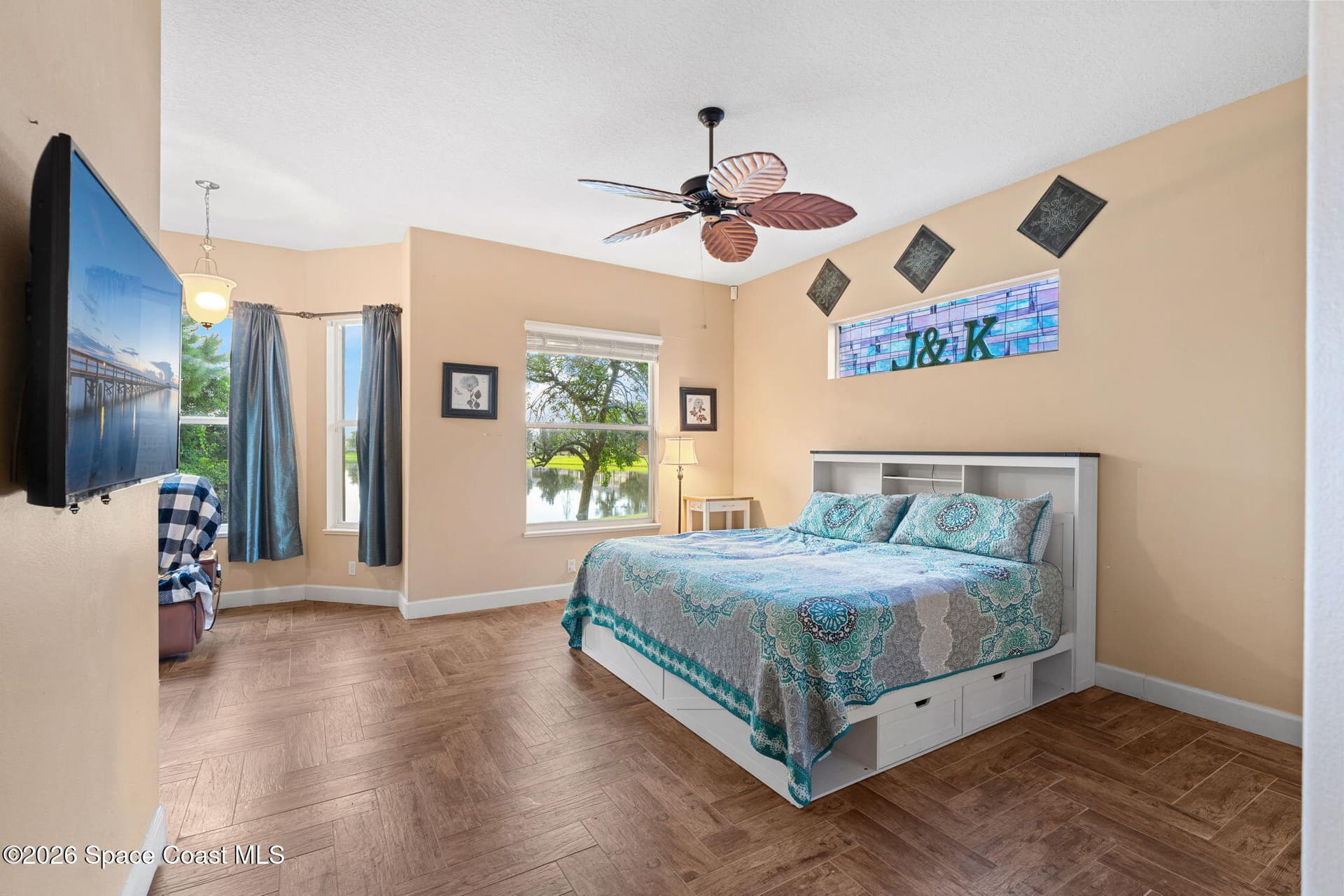 1426 Clubhouse Drive photo 20