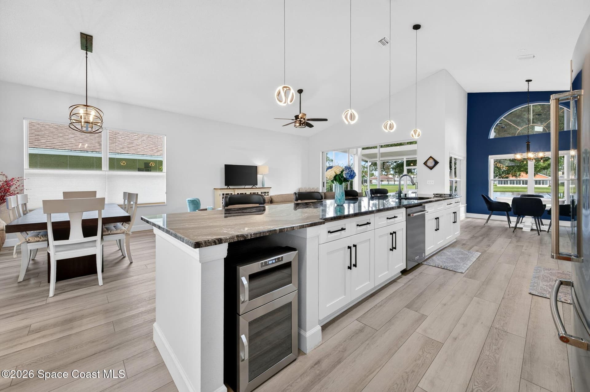 3823 Saint Armens Circle photo 11