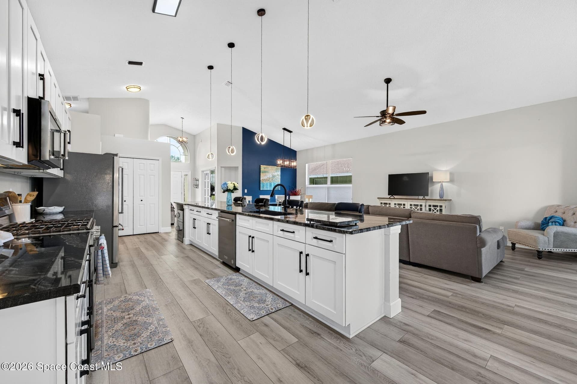 3823 Saint Armens Circle photo 13