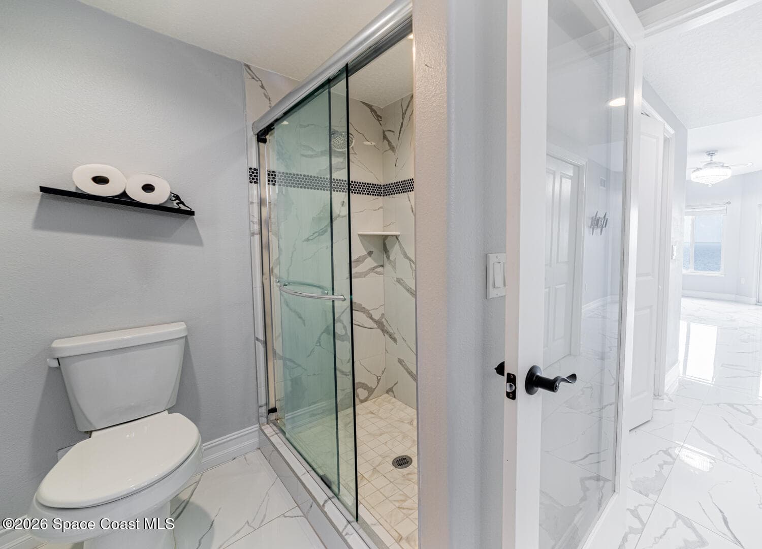 1805 Riverside Drive 302 photo 15
