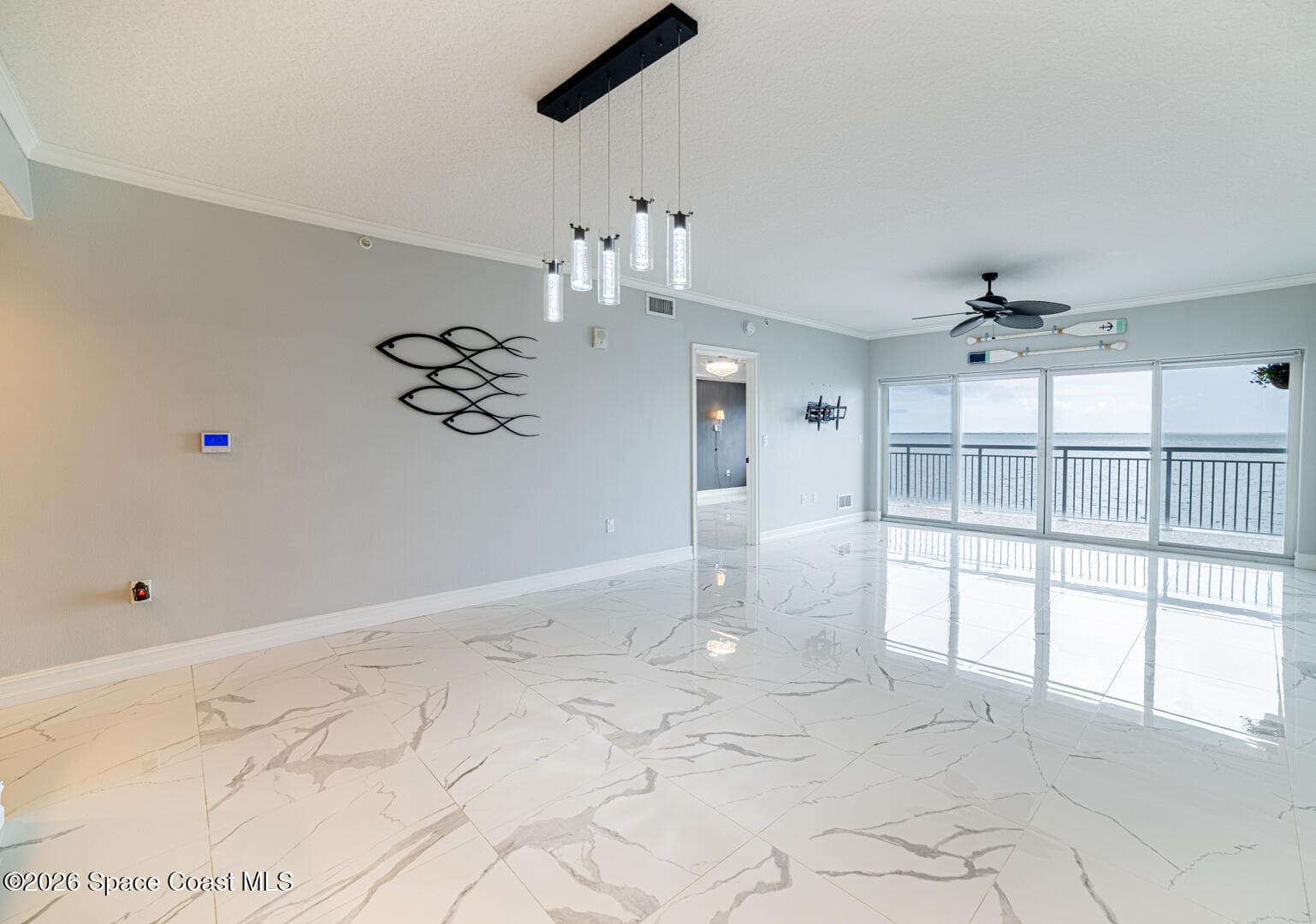 1805 Riverside Drive 302 photo 2